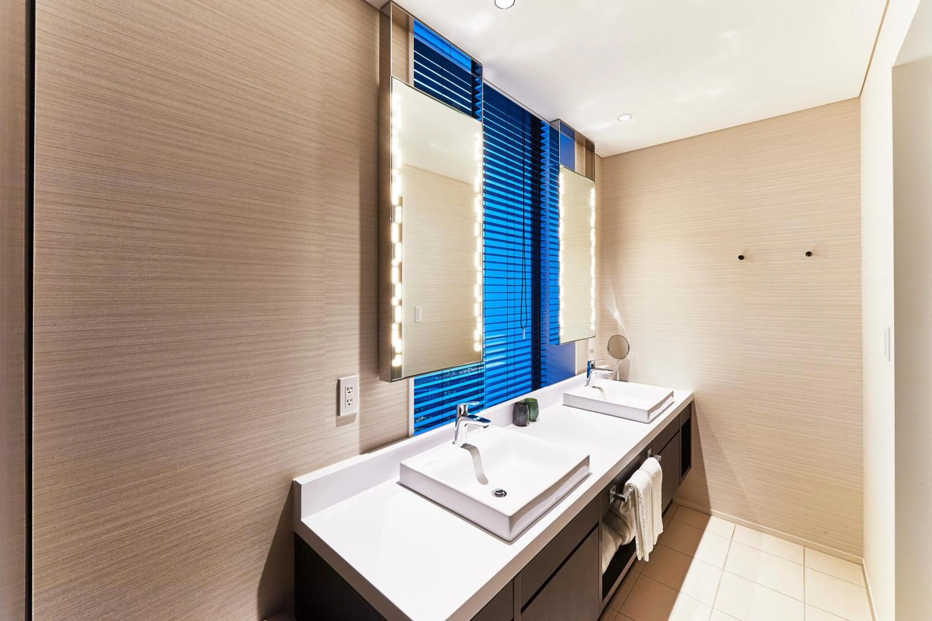 Bathroom in The Gate Hotel Tokyo by Hulic