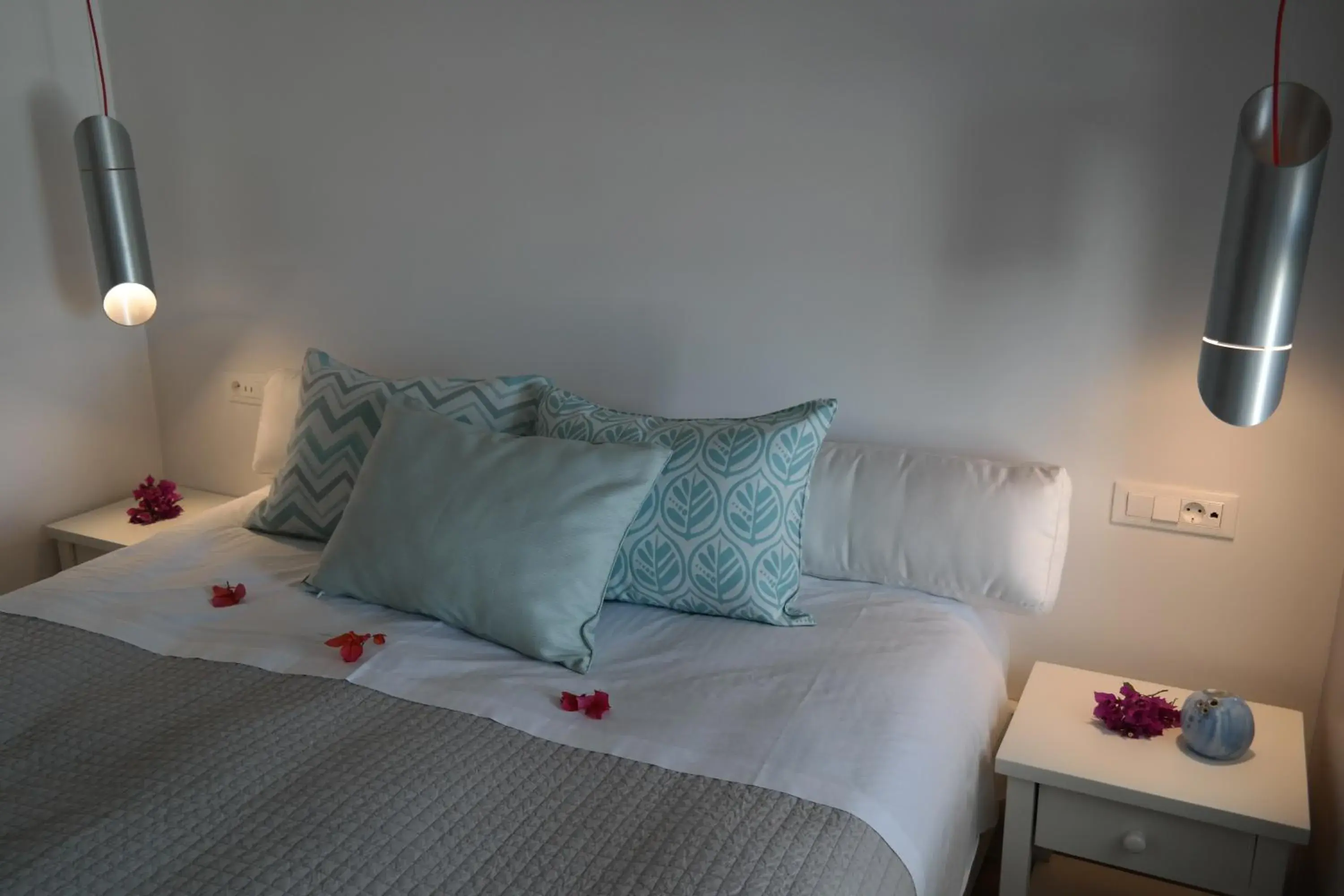 Bed in Mykonos View Hotel