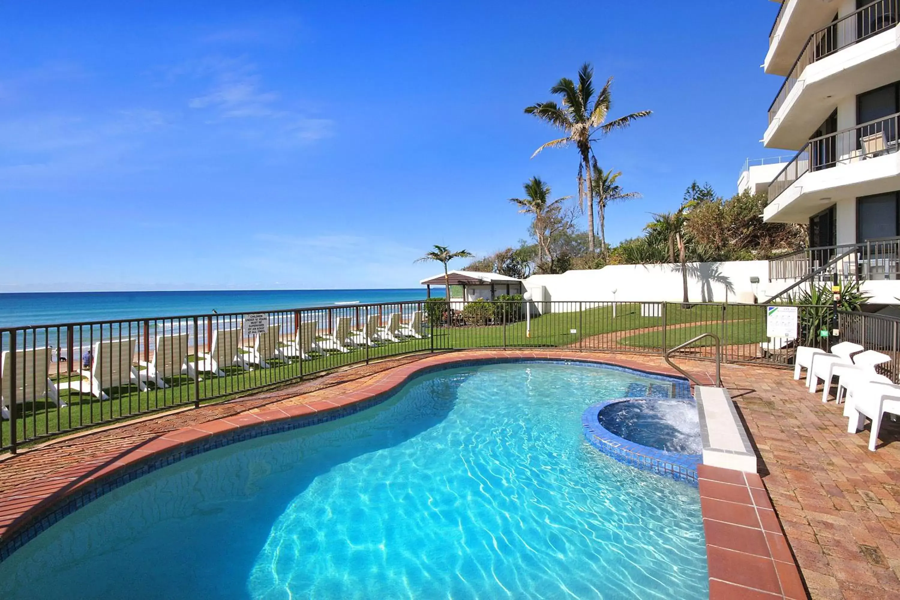 Swimming Pool in Spindrift on the Beach - Absolute Beachfront