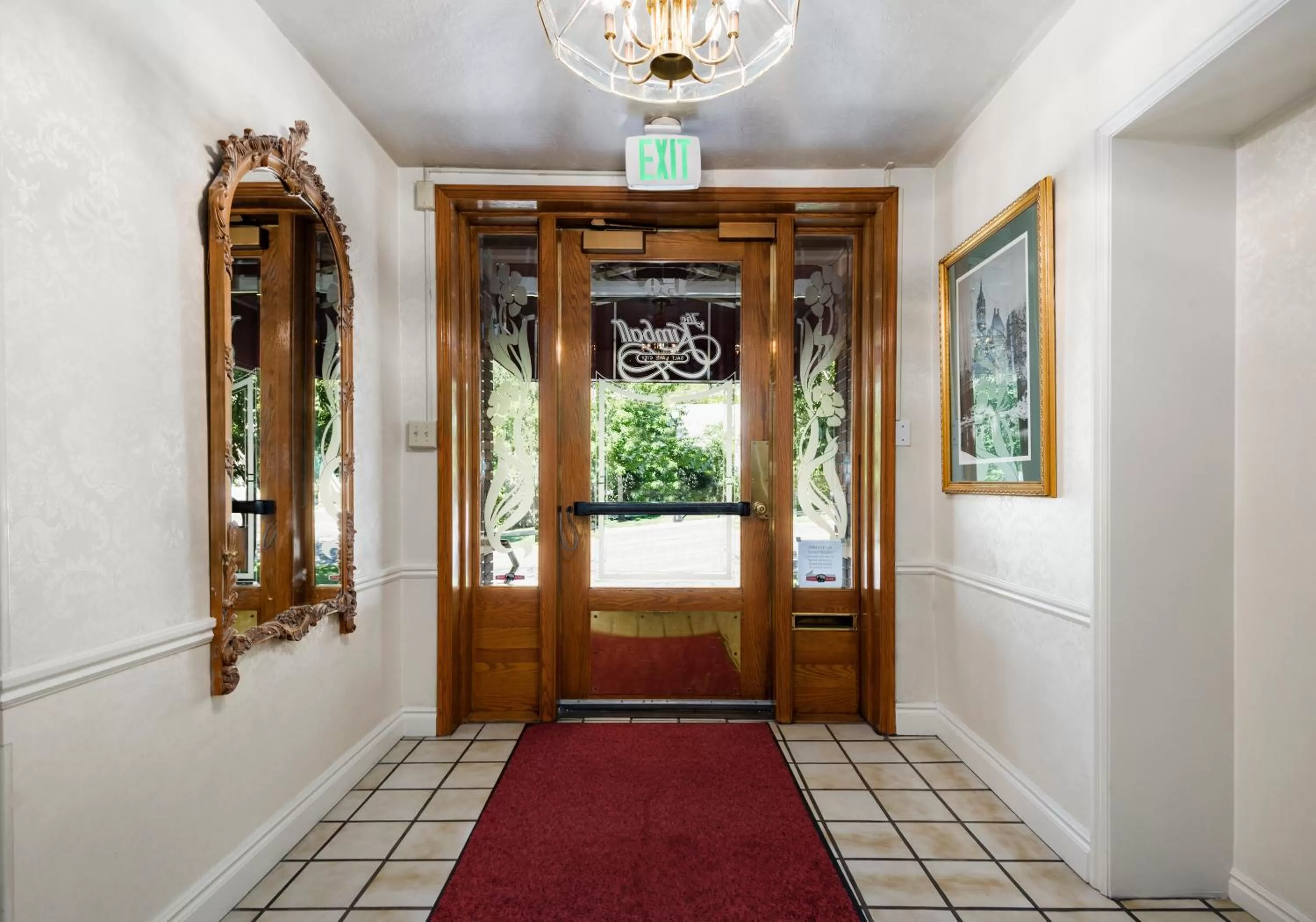Facade/entrance in The Kimball at Temple Square