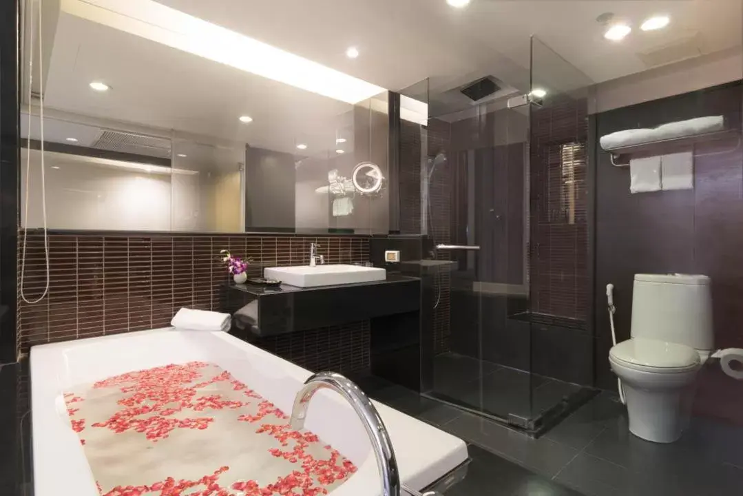 Bathroom in Furama Silom Hotel