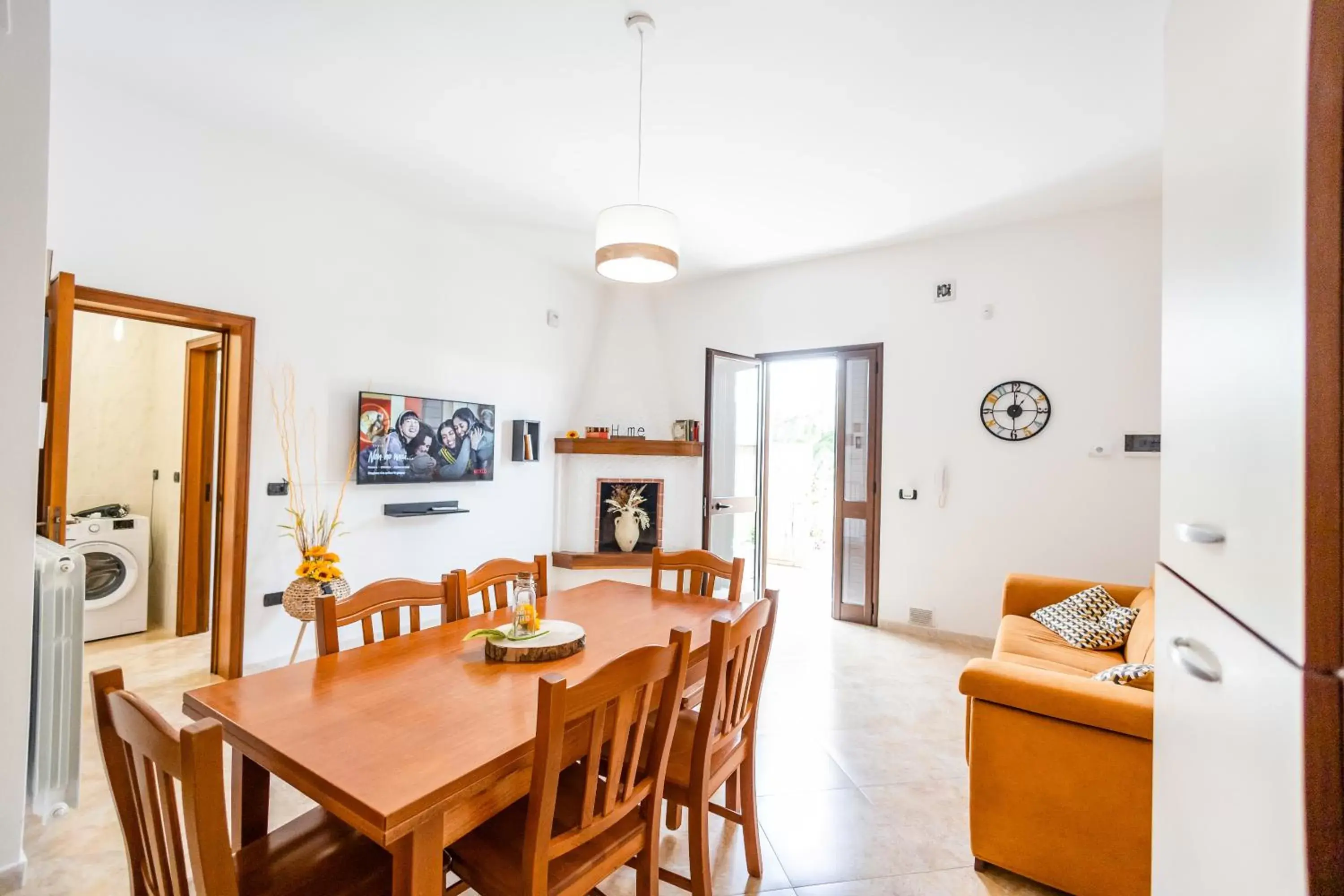 Living room, Dining Area in La Collina di Montegrappa - Villa e Residence