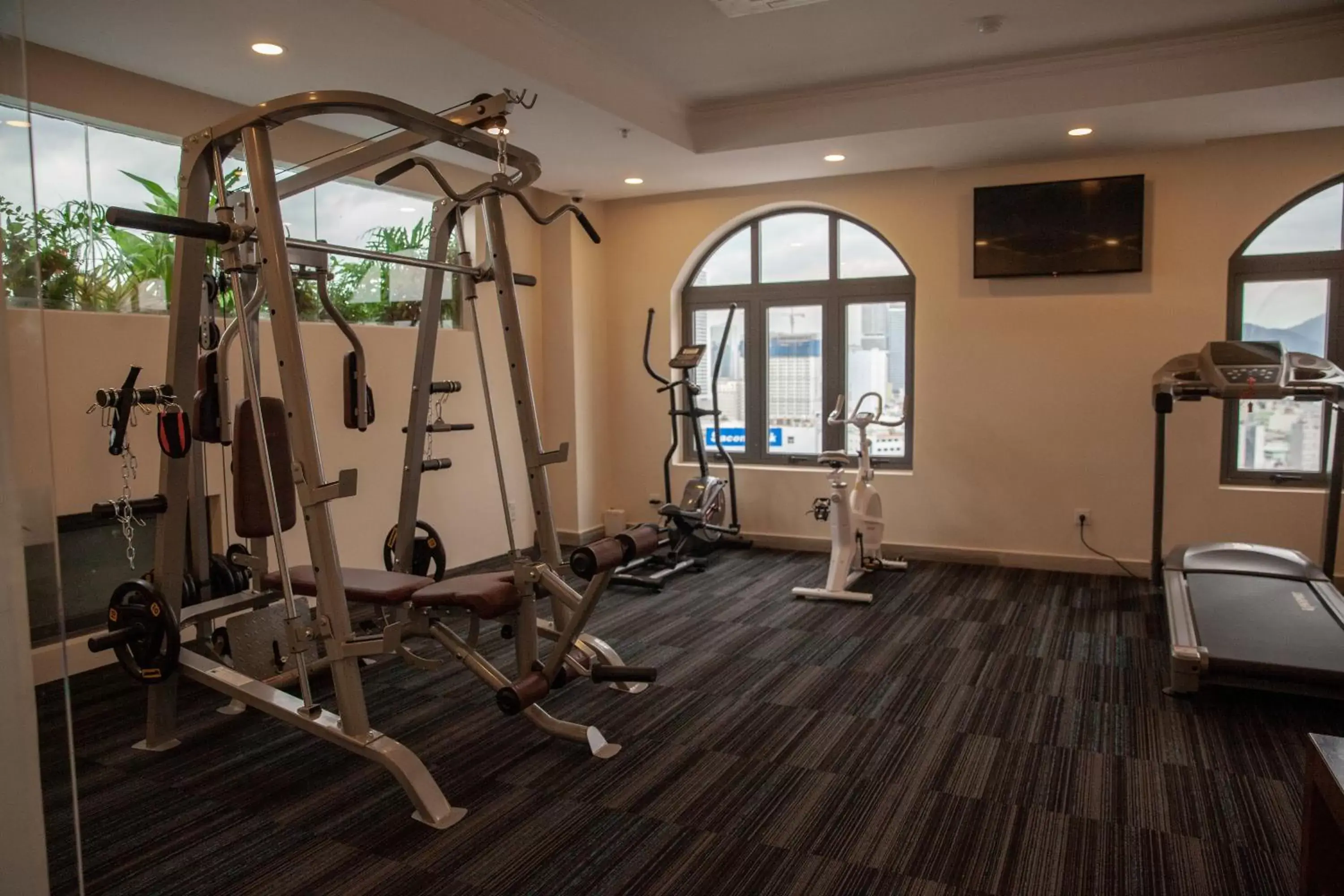 Fitness centre/facilities in Florida Hotel Fitness centre/facilities in Florida Hotel