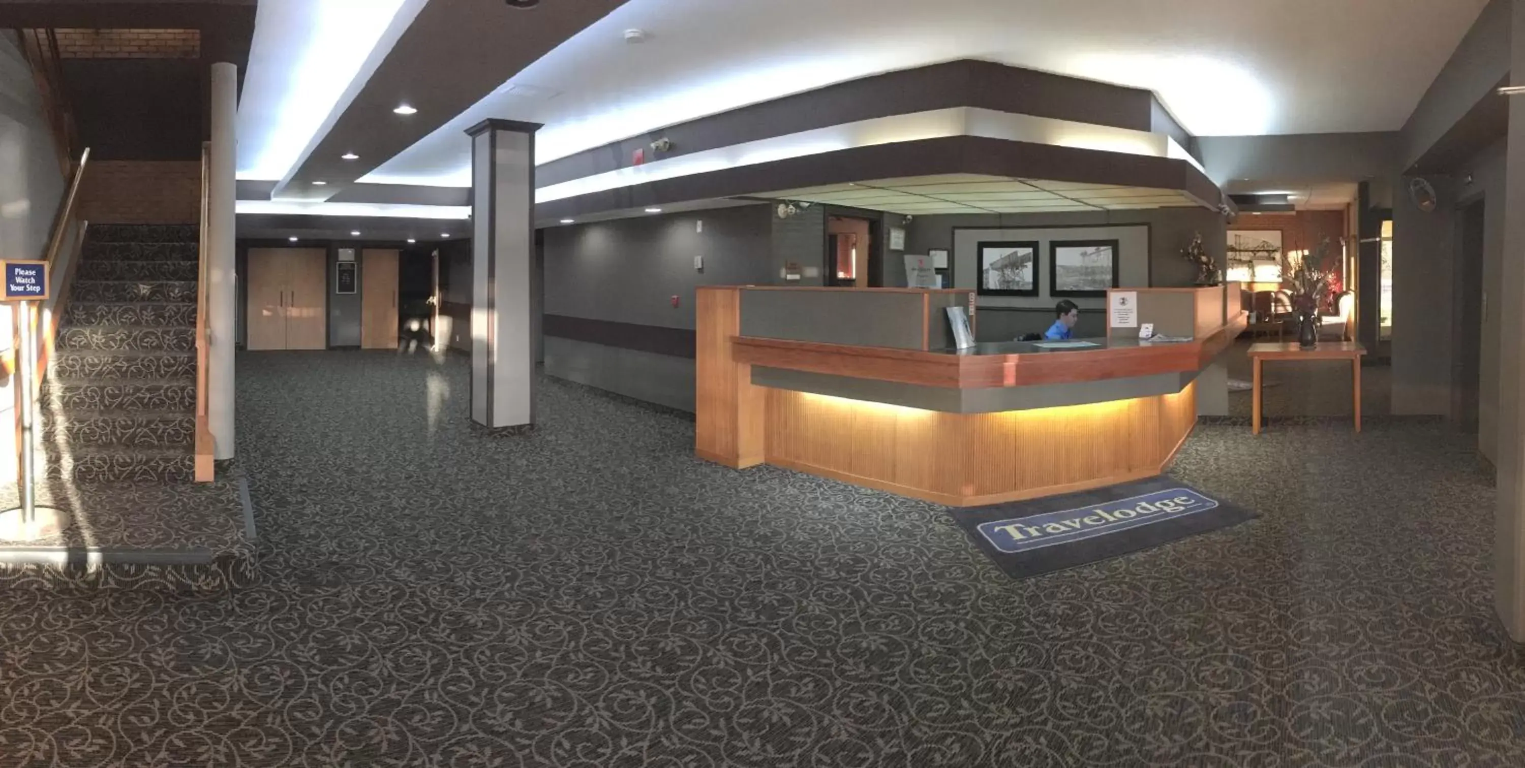 Lobby or reception, Lobby/Reception in Travelodge by Wyndham Lethbridge