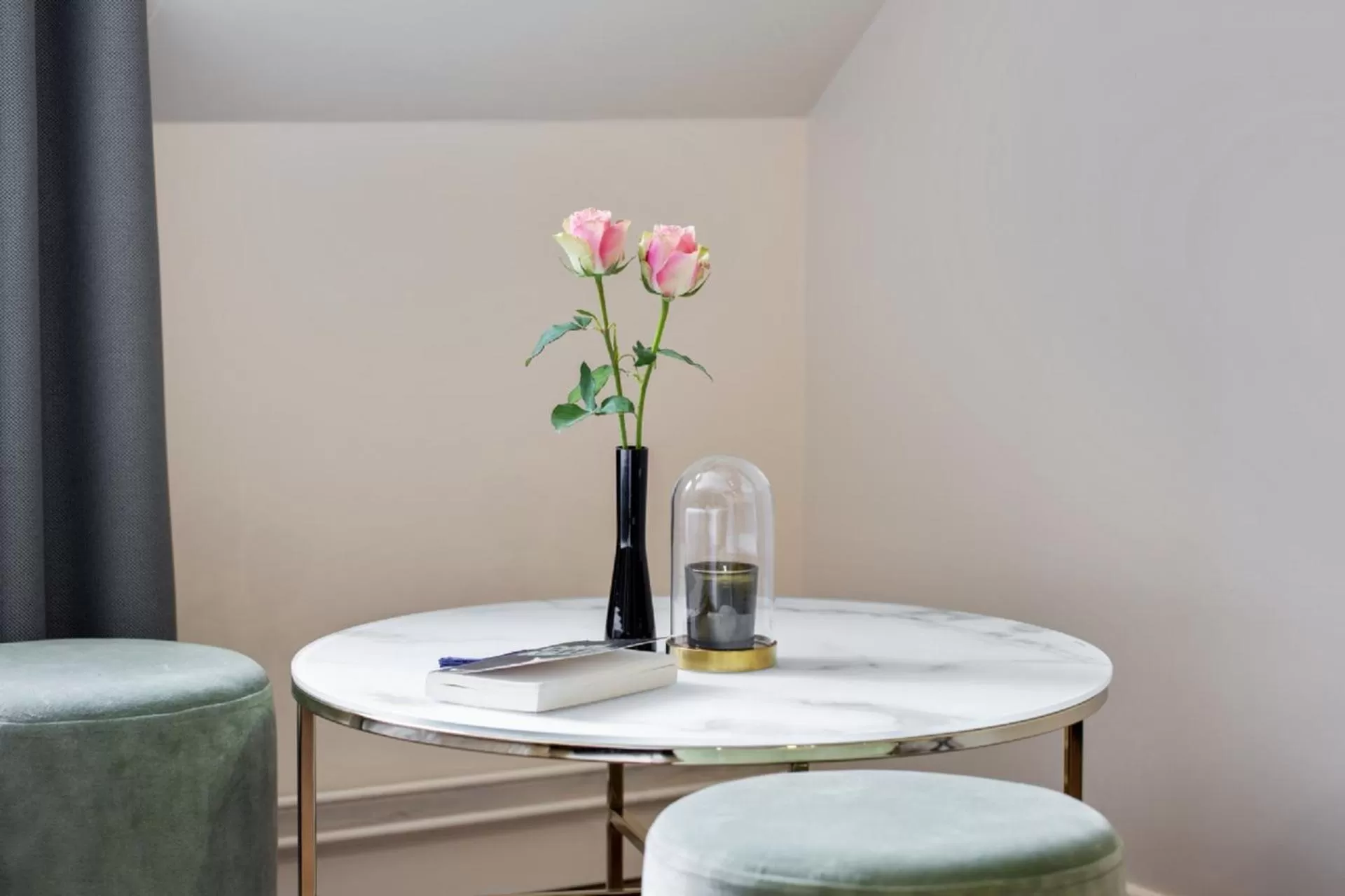 Decorative detail in Moris Grands Boulevards