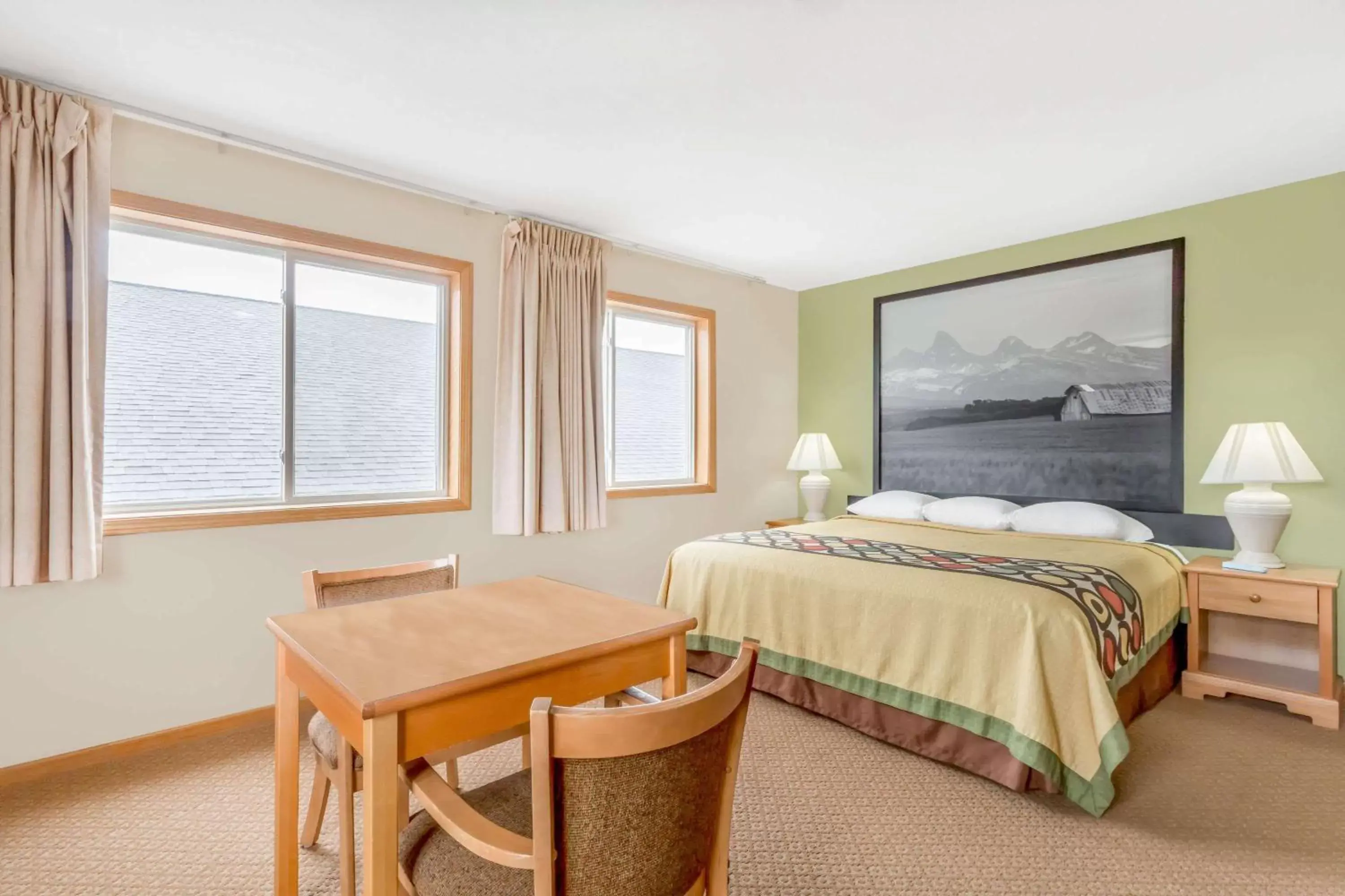 Photo of the whole room, Bed in Super 8 by Wyndham Driggs Photo of the whole room, Bed in Super 8 by Wyndham Driggs