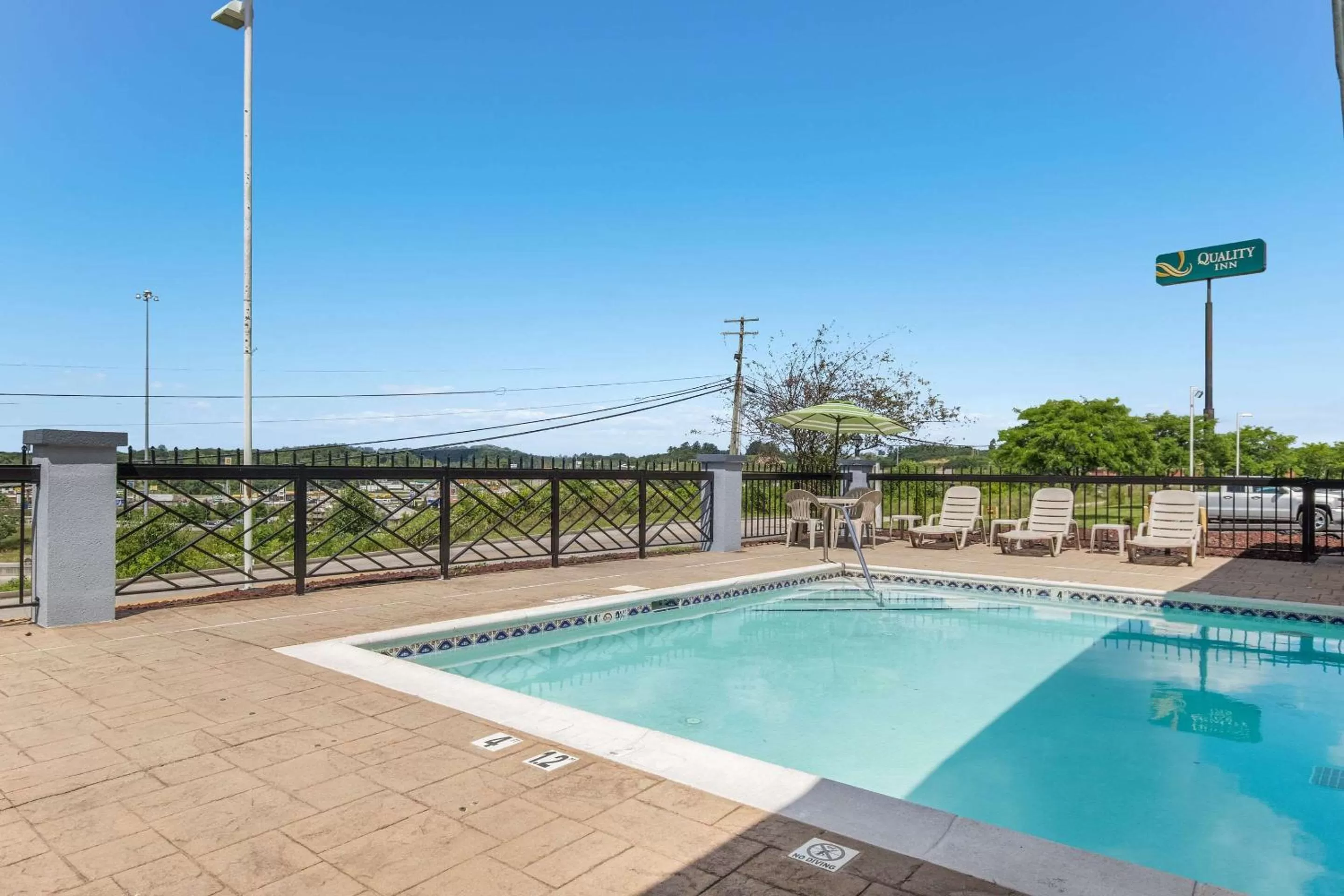 On site in Quality Inn London North