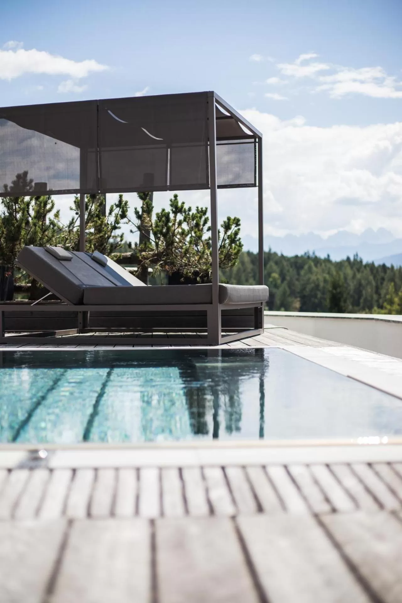 Swimming pool in NIDUM - Casual Luxury Hotel