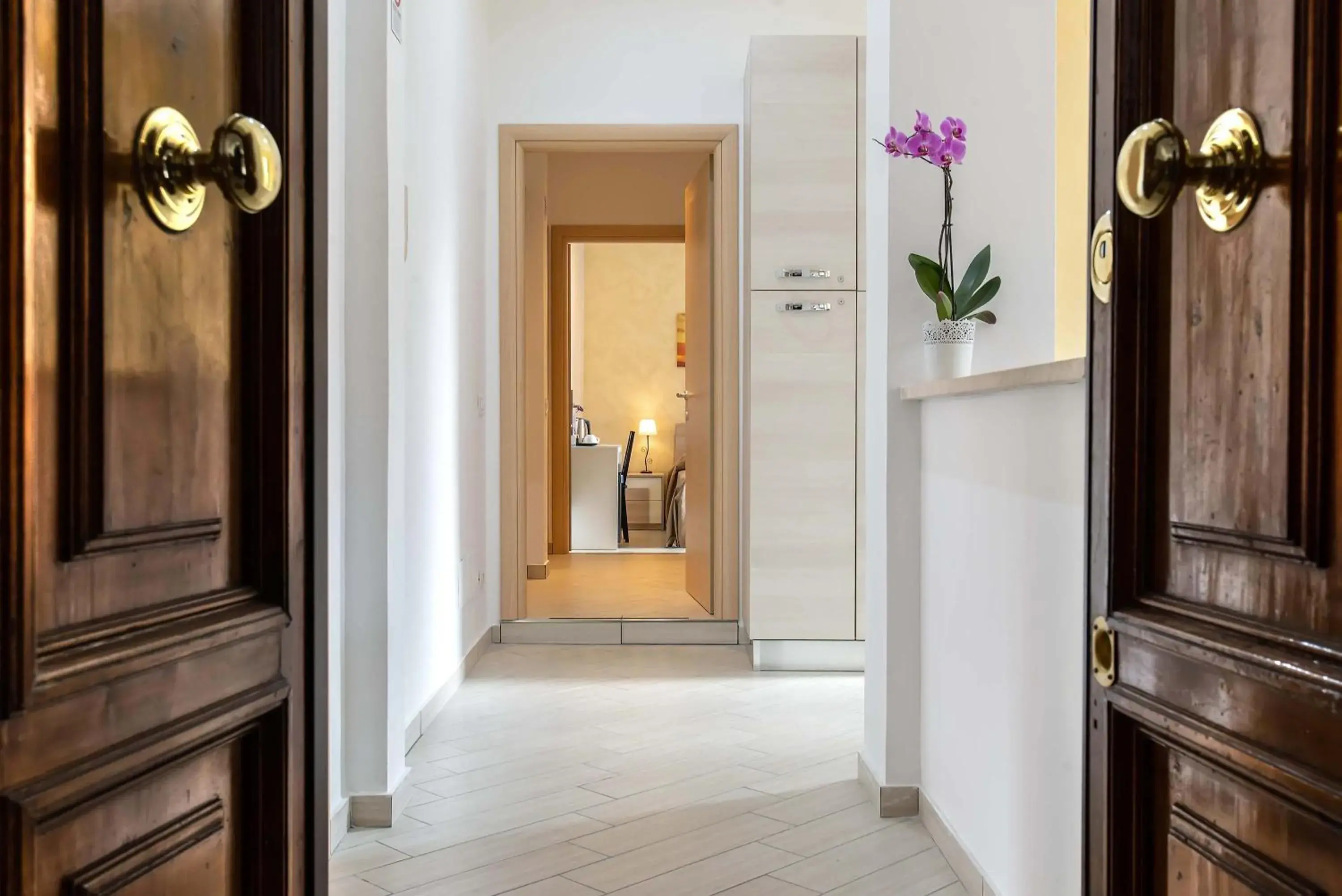 Property building in Rome Central Rooms Property building in Rome Central Rooms