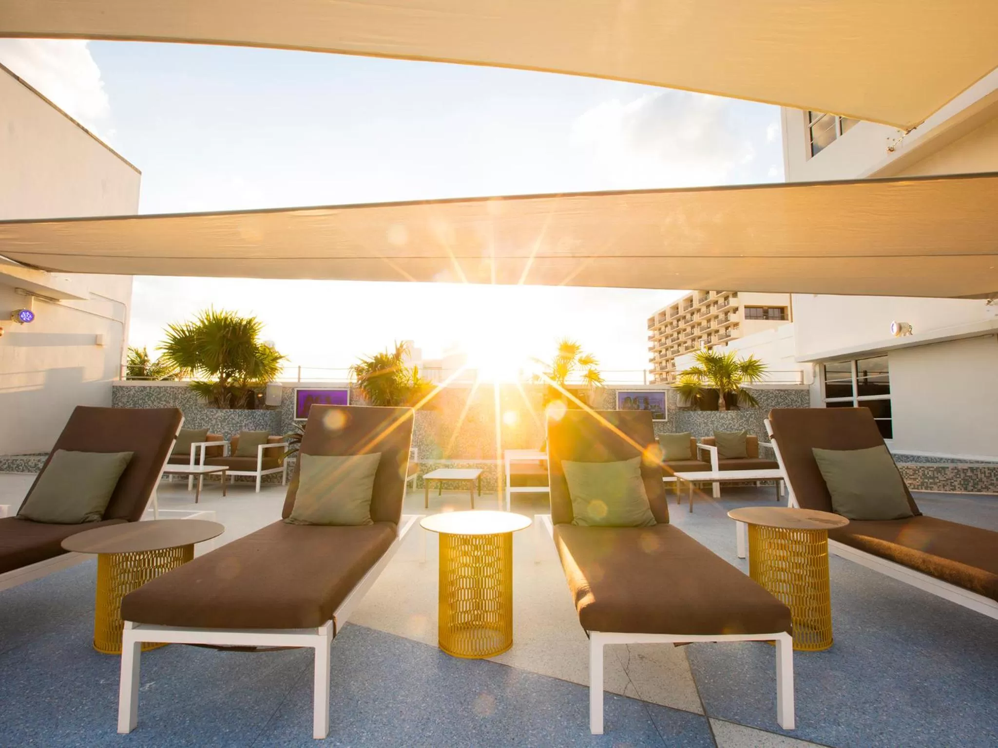 Patio in Clevelander Hotel