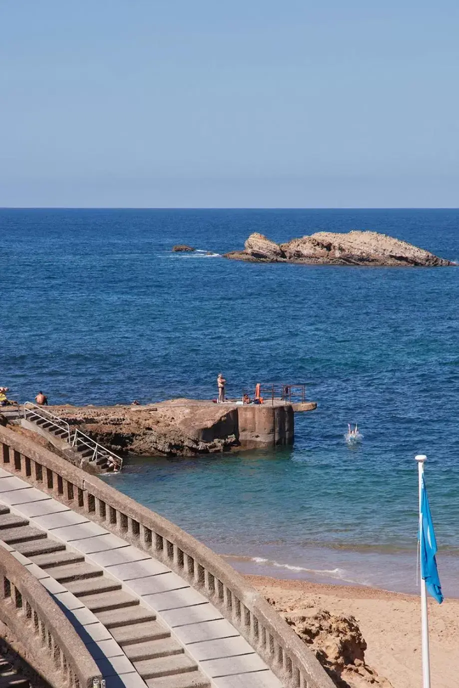 Sea view in Hotel de La Plage - Nouvel Etablissement