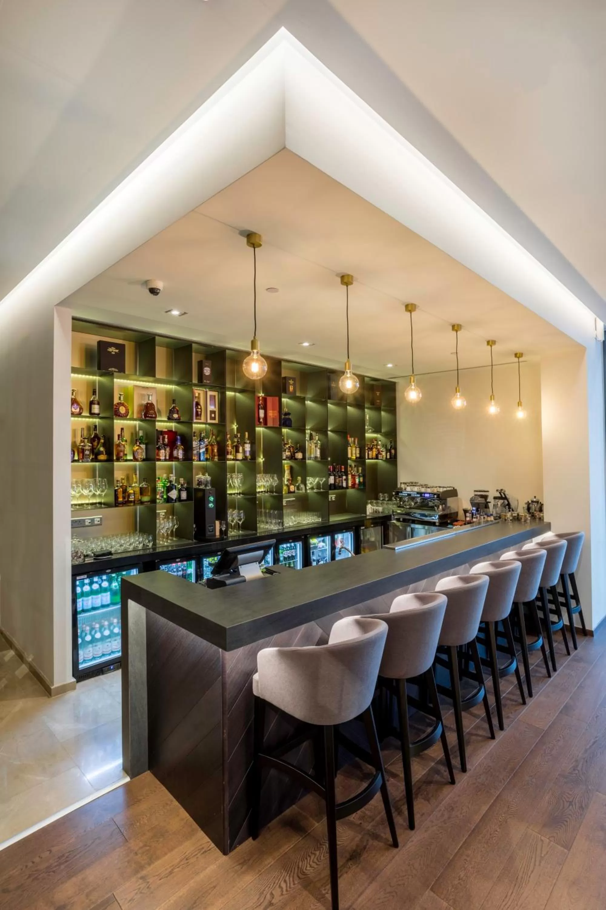 Restaurant/places to eat in Radisson Blu Hotel, Larnaca