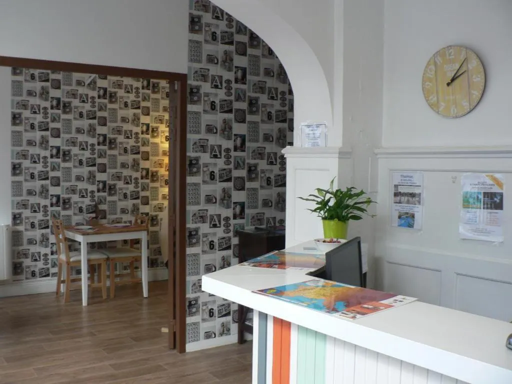 Lobby or reception in Hôtel Les Alizés