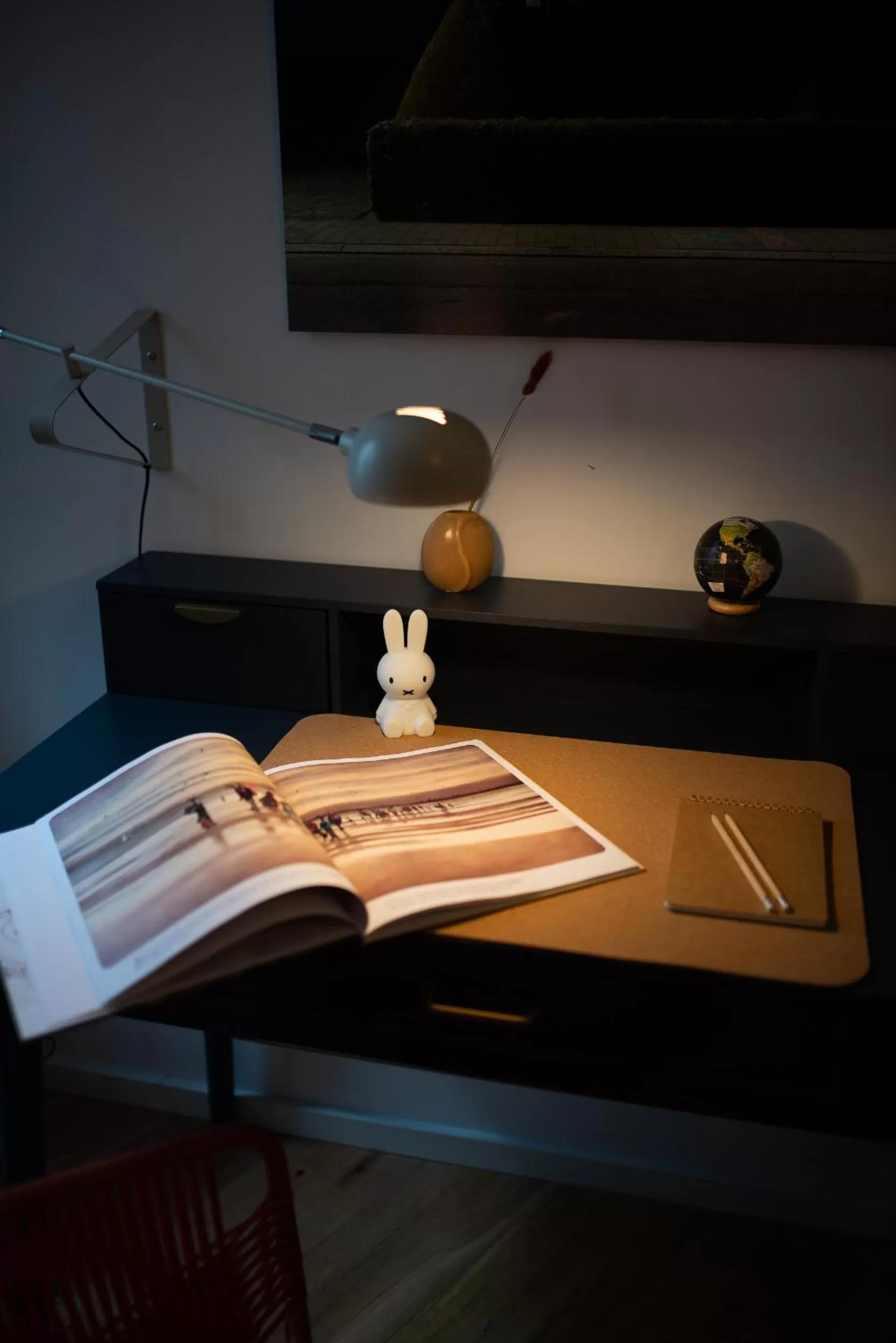 Decorative detail in Urbn Dreams II