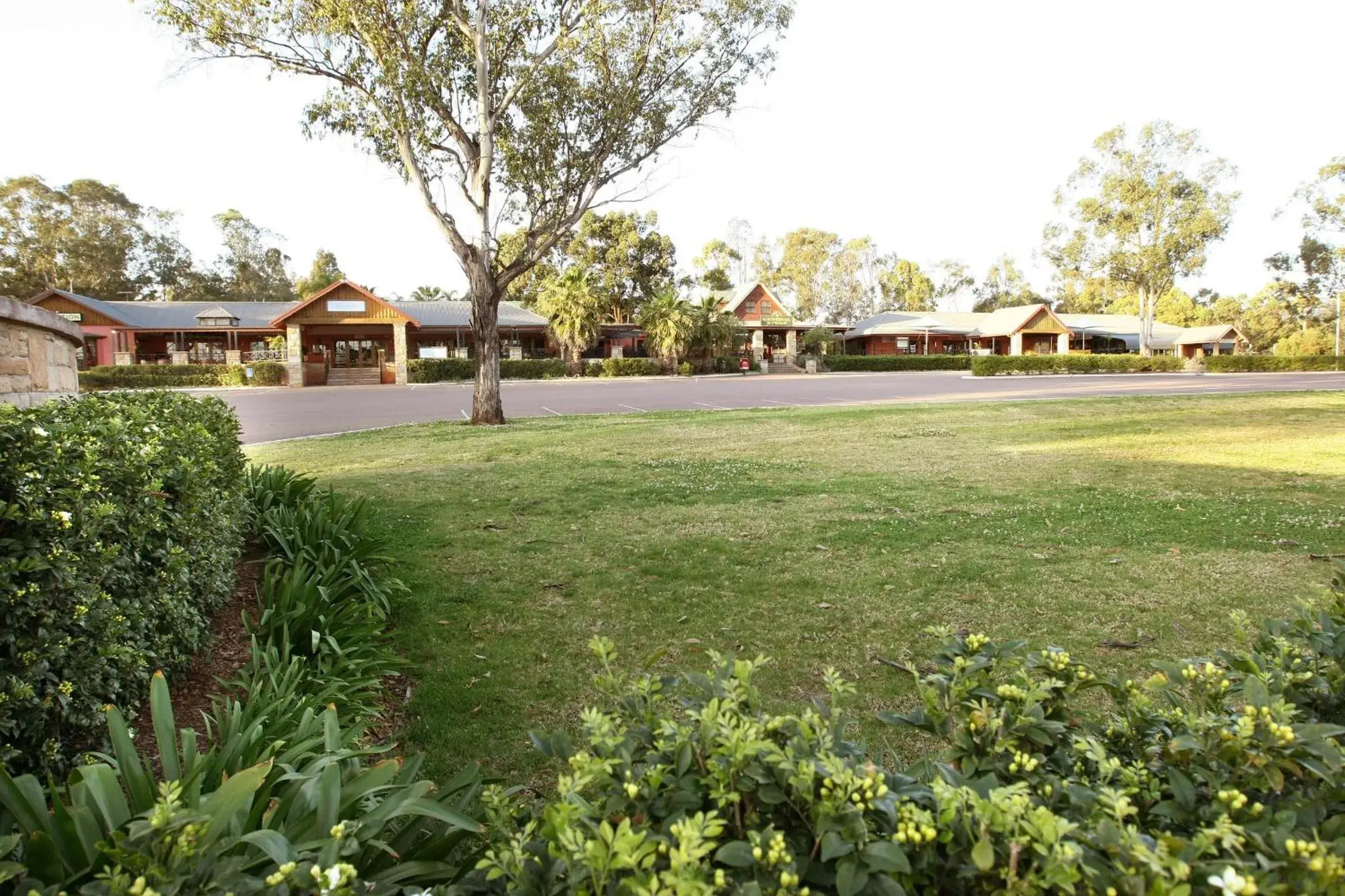 Area and facilities, Garden in Pokolbin Village Estate