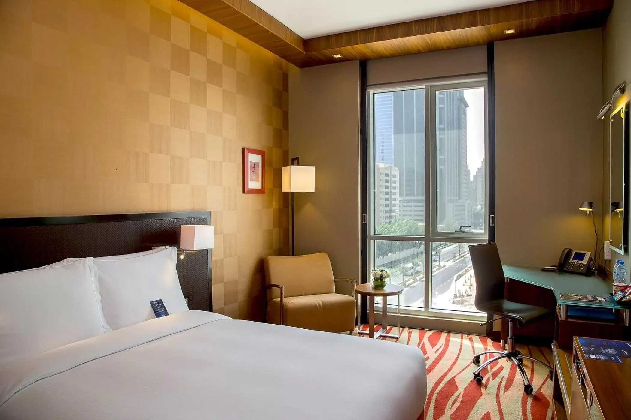City view, Bed in Radisson Blu Hotel, Dubai Media City