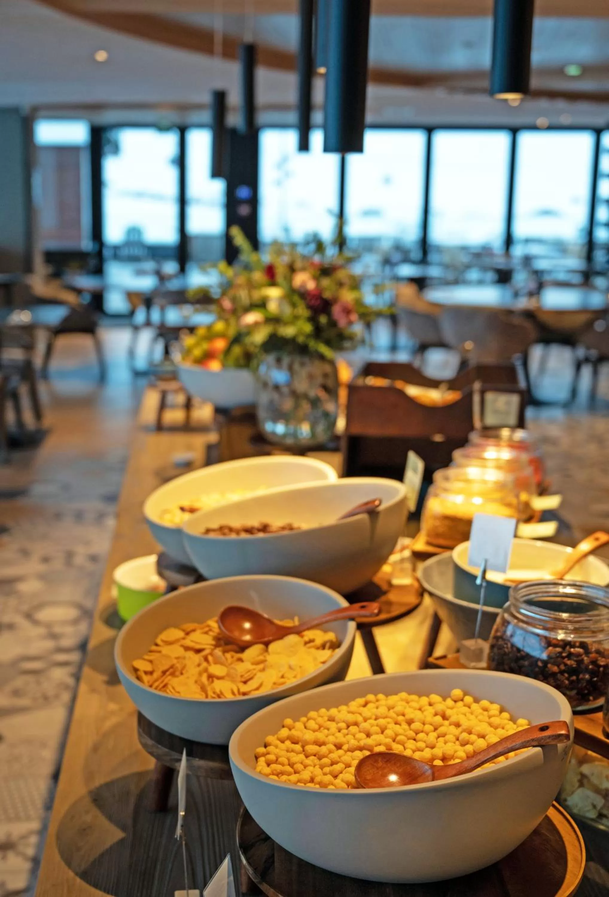 Buffet breakfast in Hôtel VoulezVous by Les Etincelles