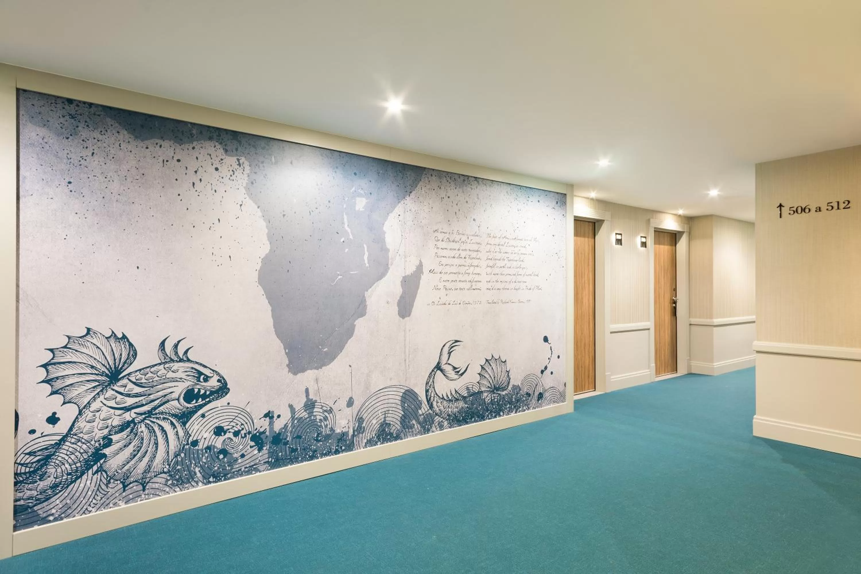 Decorative detail in Acta The Avenue