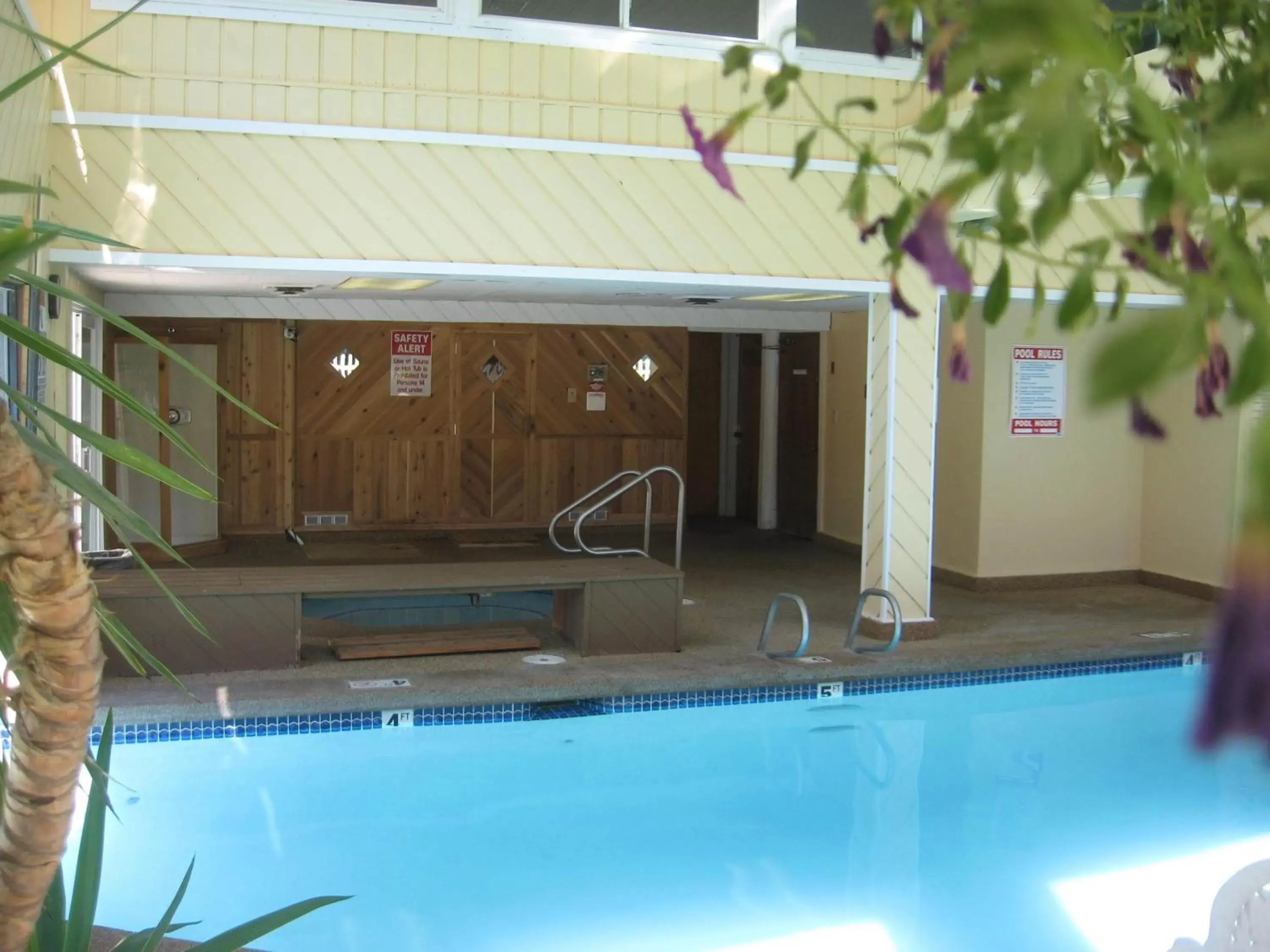Spa and wellness centre/facilities, Swimming Pool in Cathedral Ledge Resort