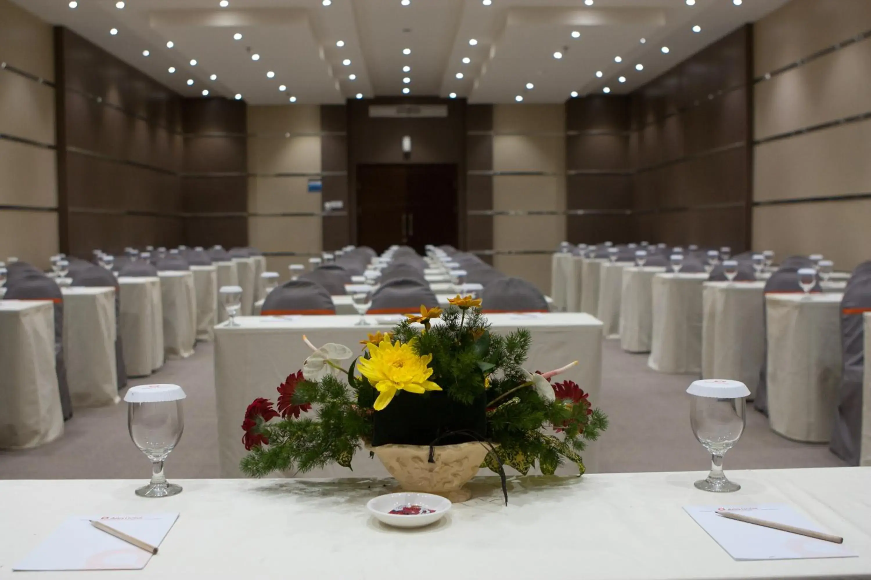 Business facilities in Aria Gajayana Hotel