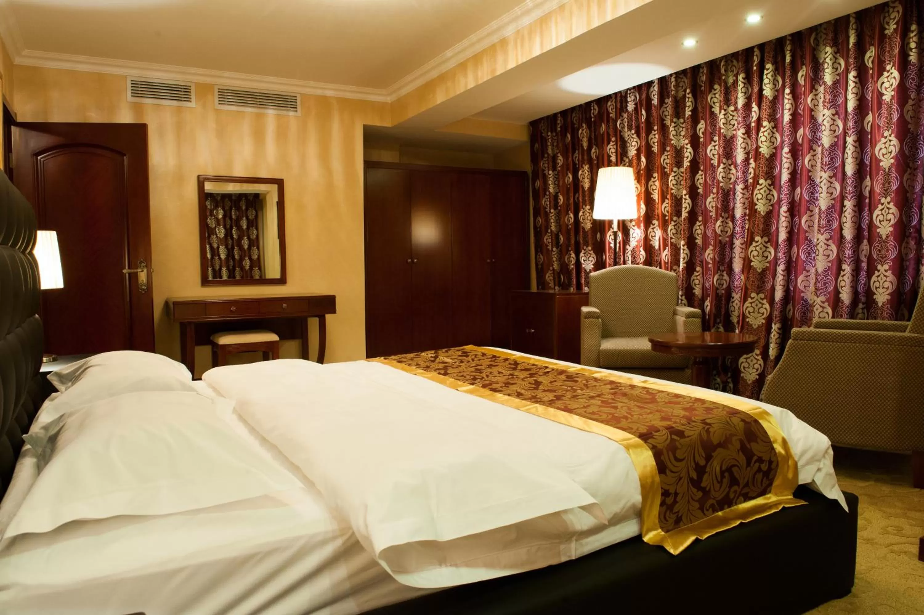 Bed in Platinum Hotel Ulaanbaatar