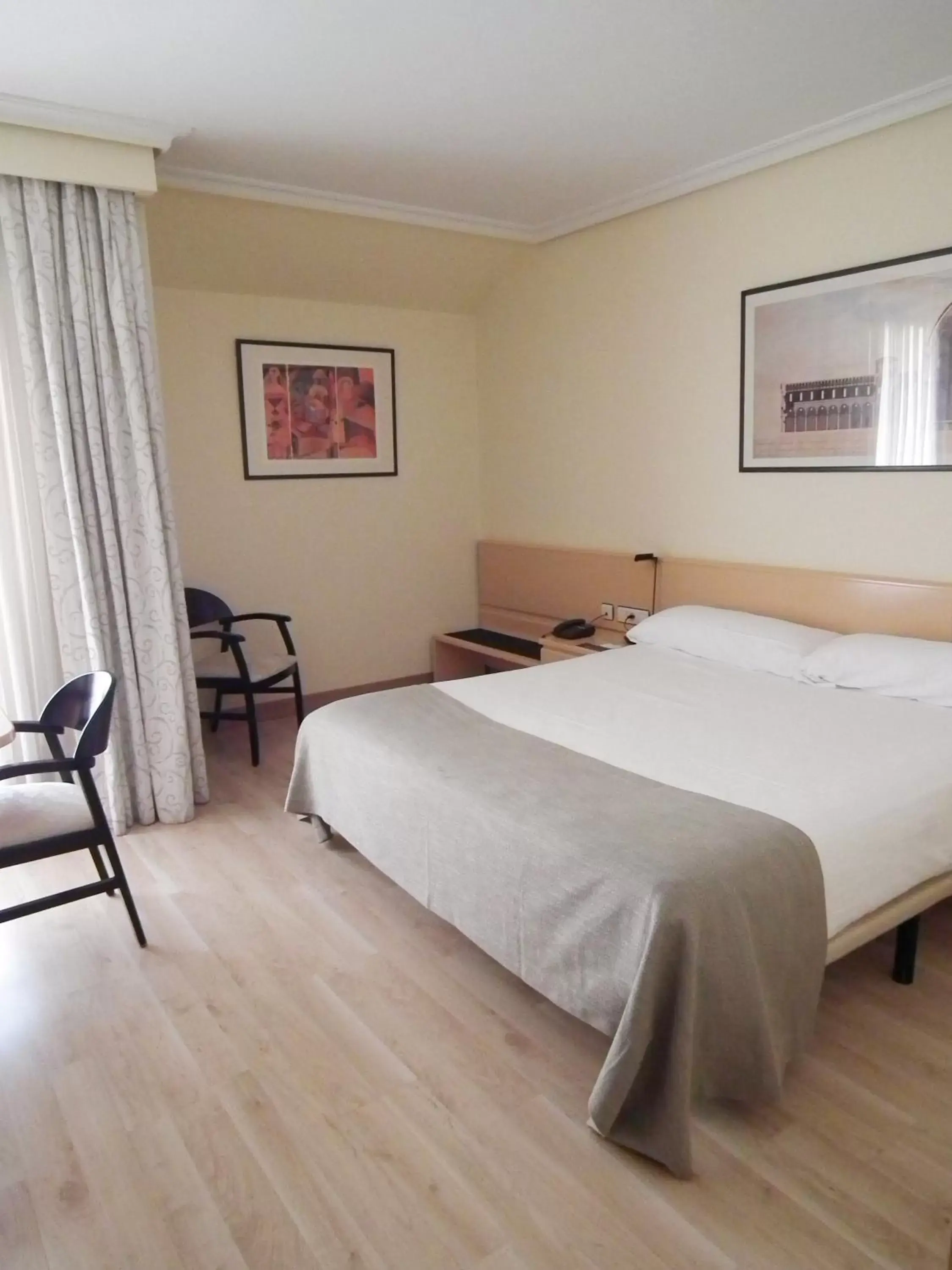 Photo of the whole room, Bed in Parquesur Photo of the whole room, Bed in Parquesur