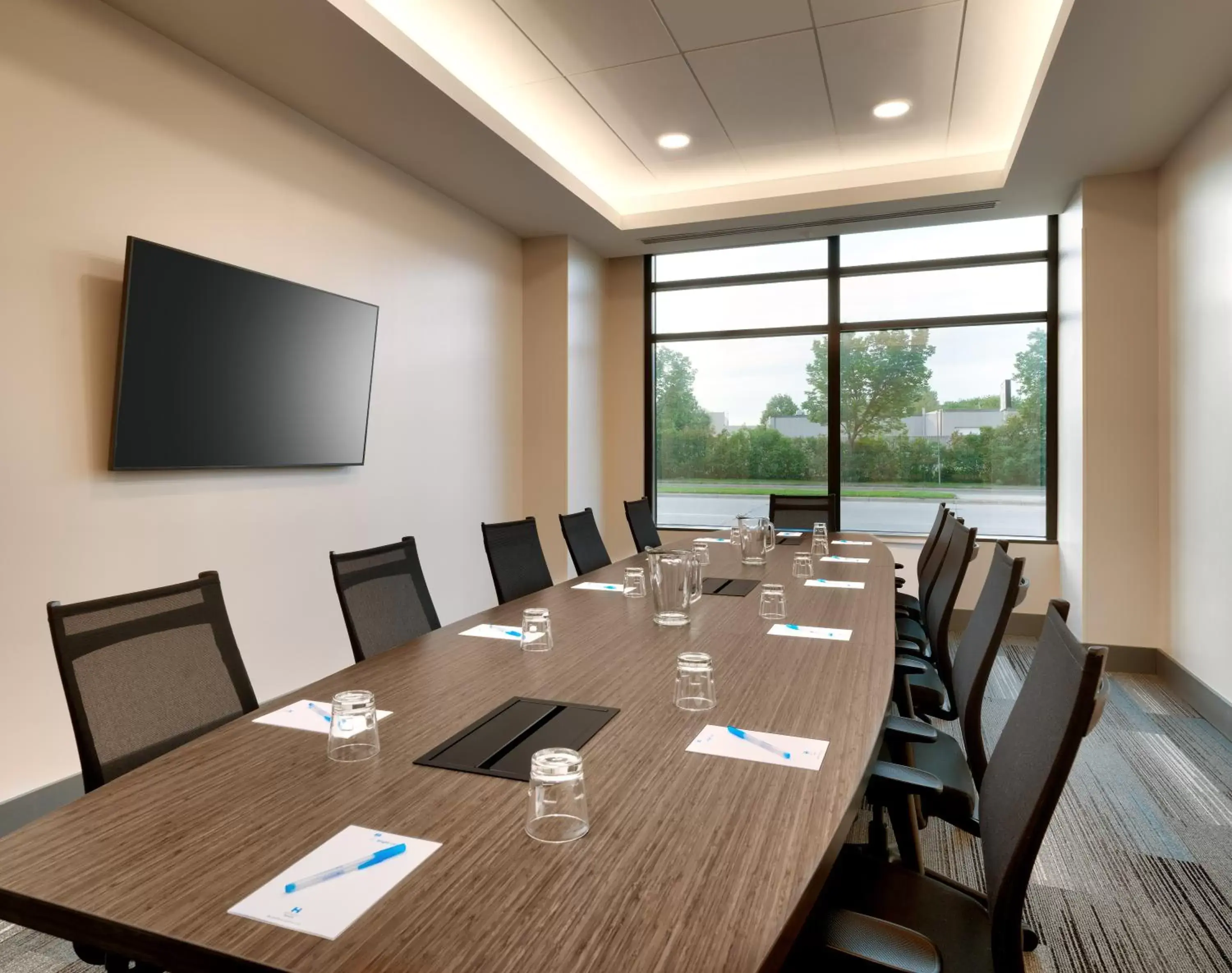 Meeting/conference room in Hyatt House Rochester Mayo Clinic Area