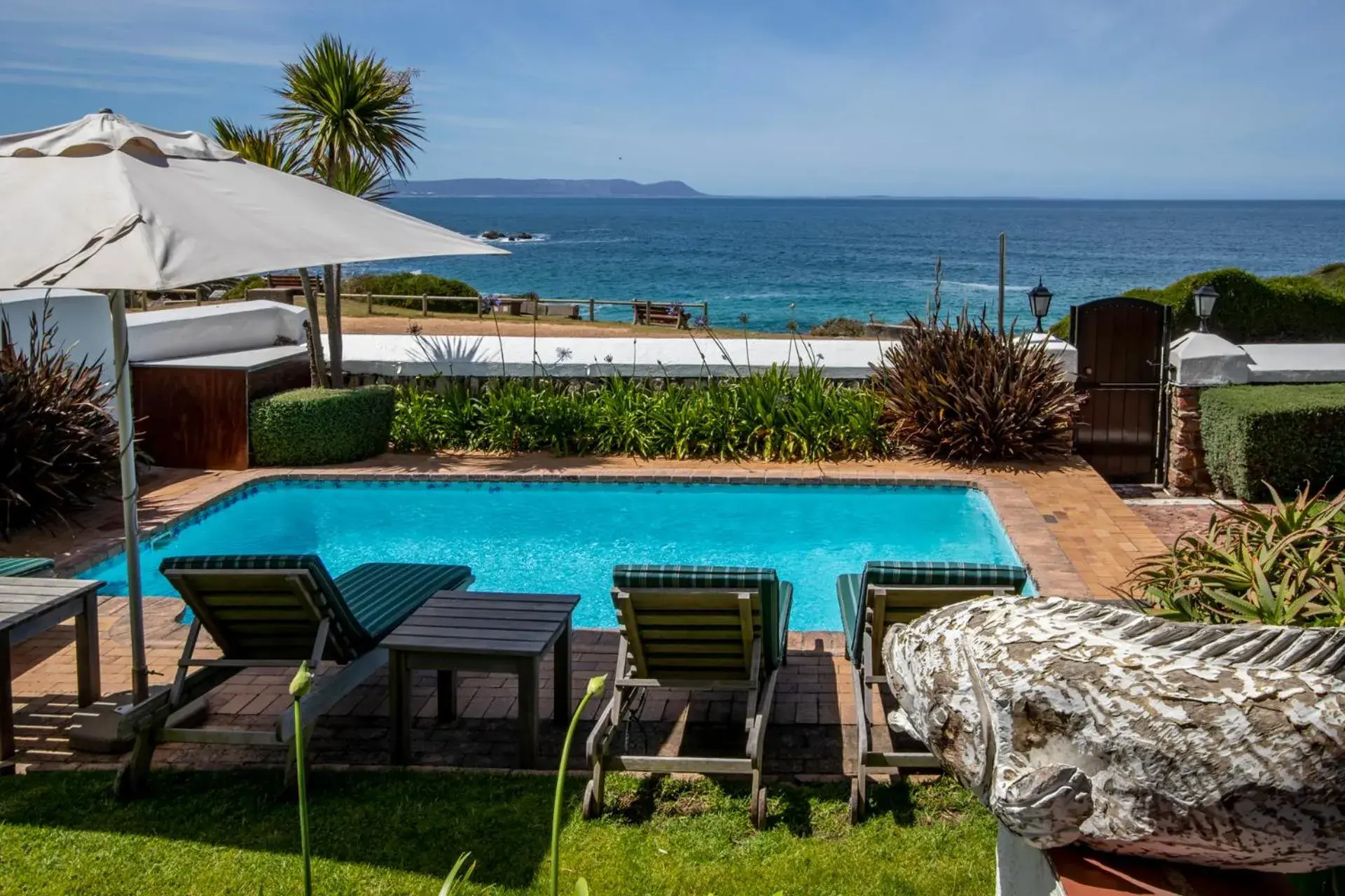 Swimming Pool in La Fontaine Guest House Hermanus