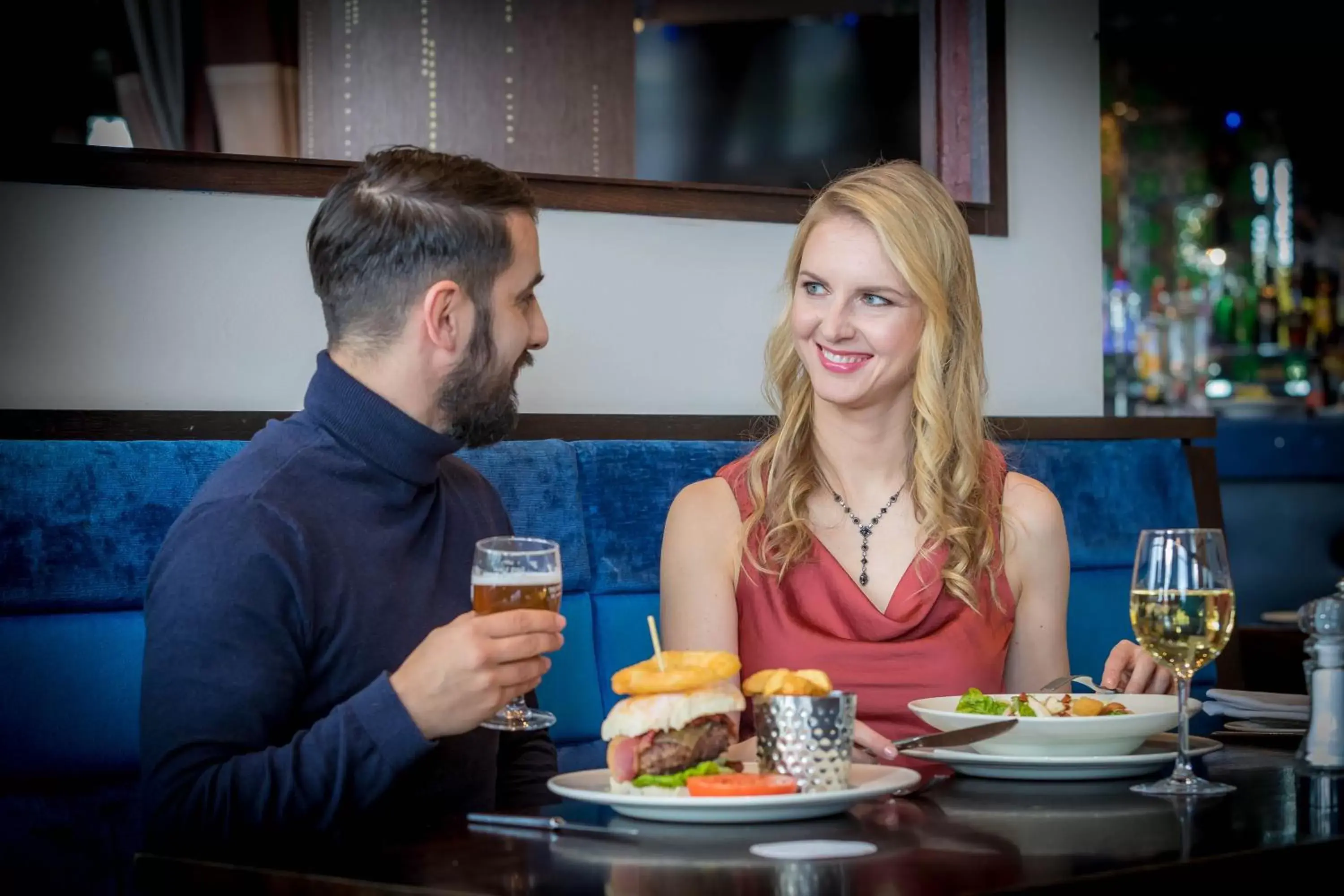 Restaurant/places to eat in Carlton Hotel Blanchardstown