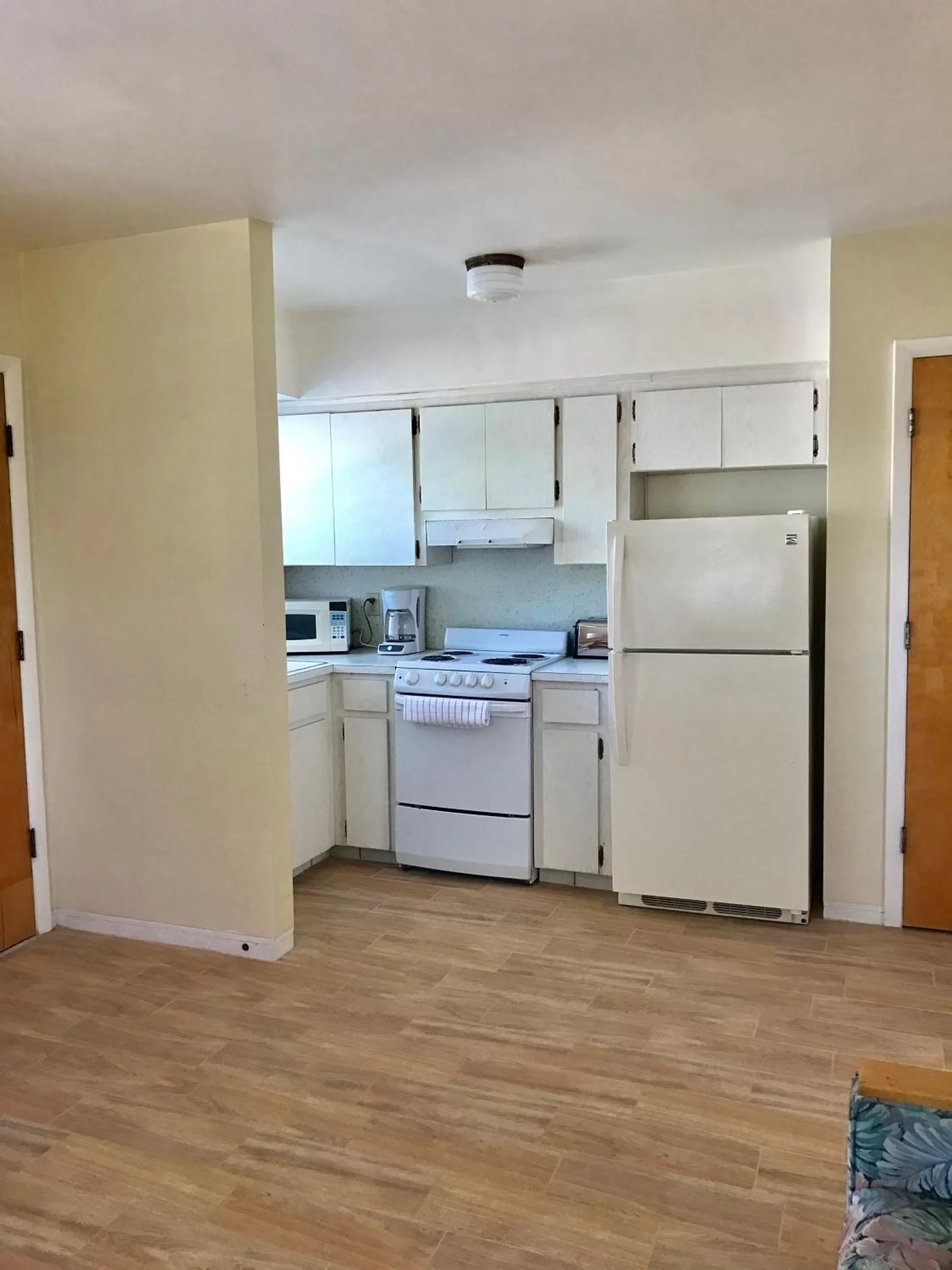 Kitchen or kitchenette in The Molloy - A Boutique Beach Resort