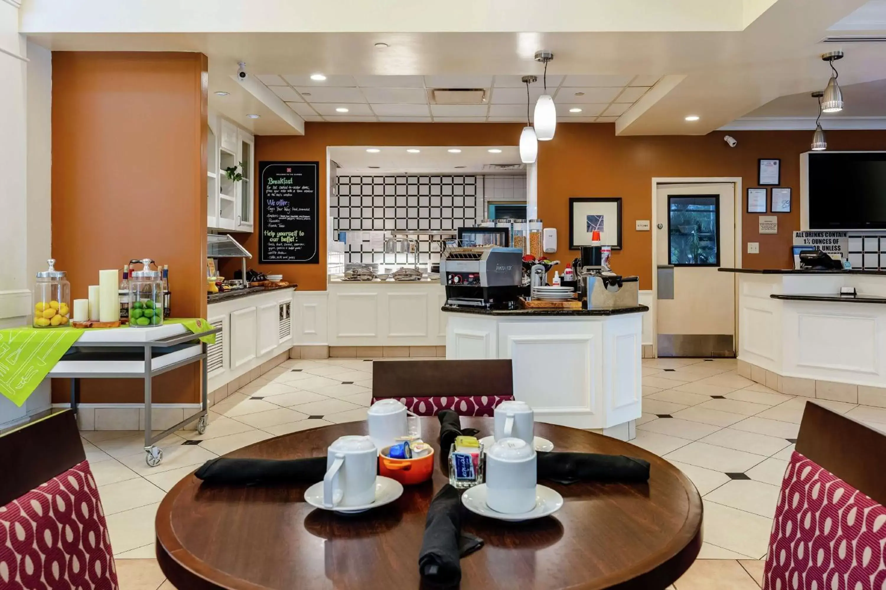 Dining area, Restaurant/Places to Eat in Hilton Garden Inn Mobile West I-65 Airport Boulevard