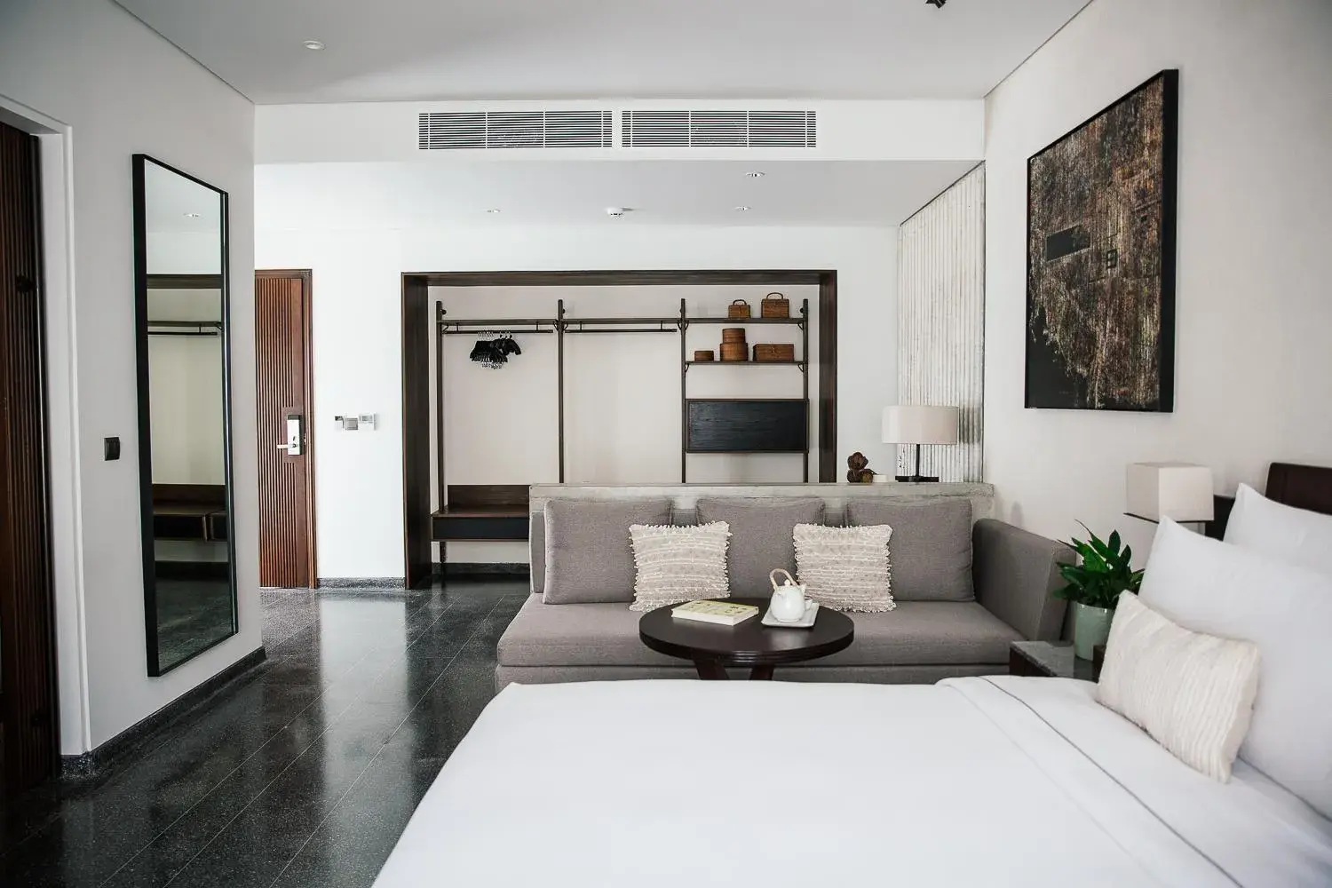 Bedroom, Seating Area in Treeline Urban Resort