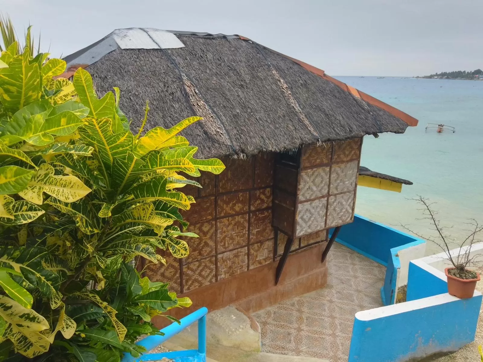 MLK Bamboo Beachhouse