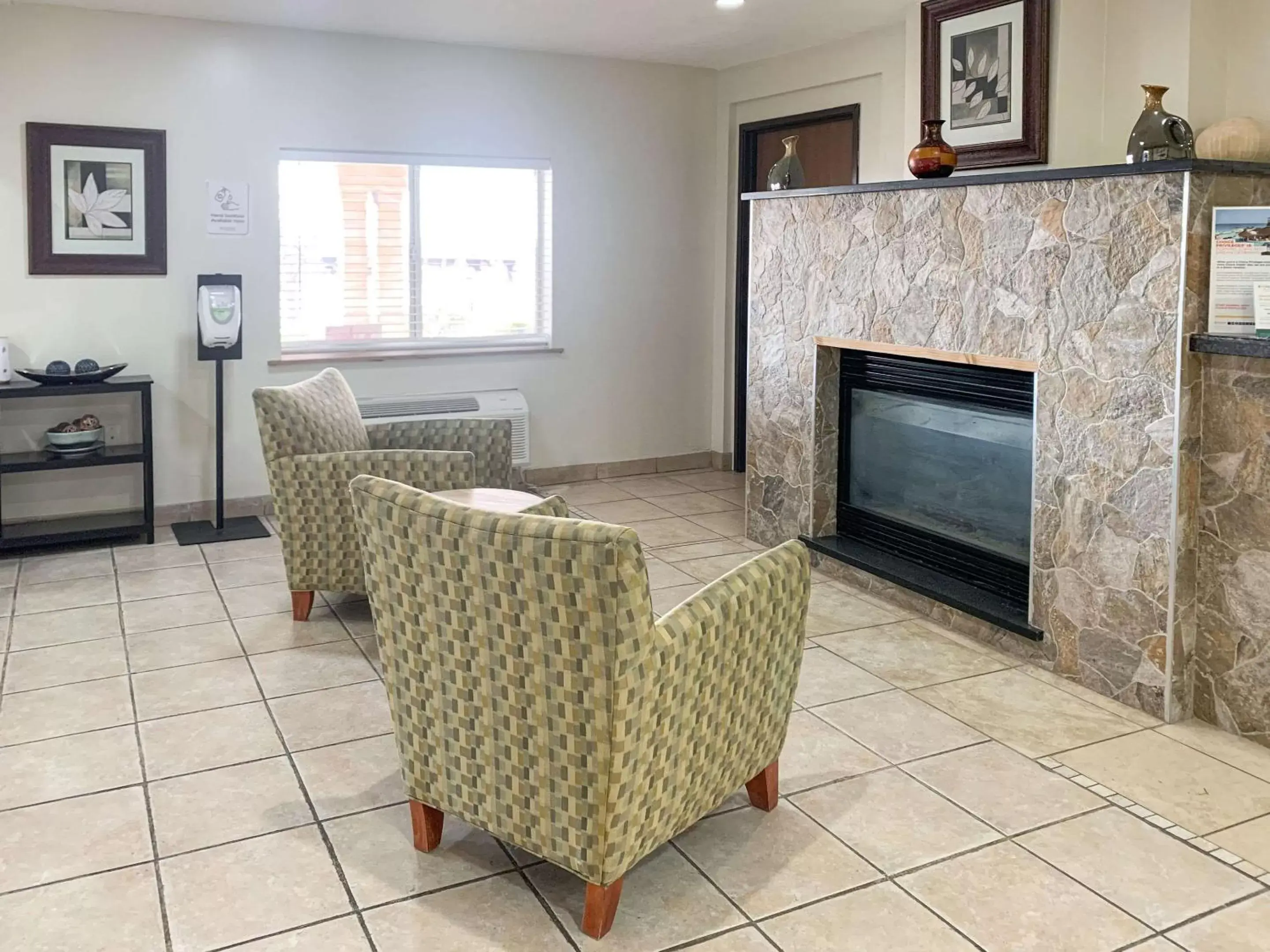 Lobby or reception, Seating Area in Quality Inn Albuquerque East I-40 Juan Tabo Exit