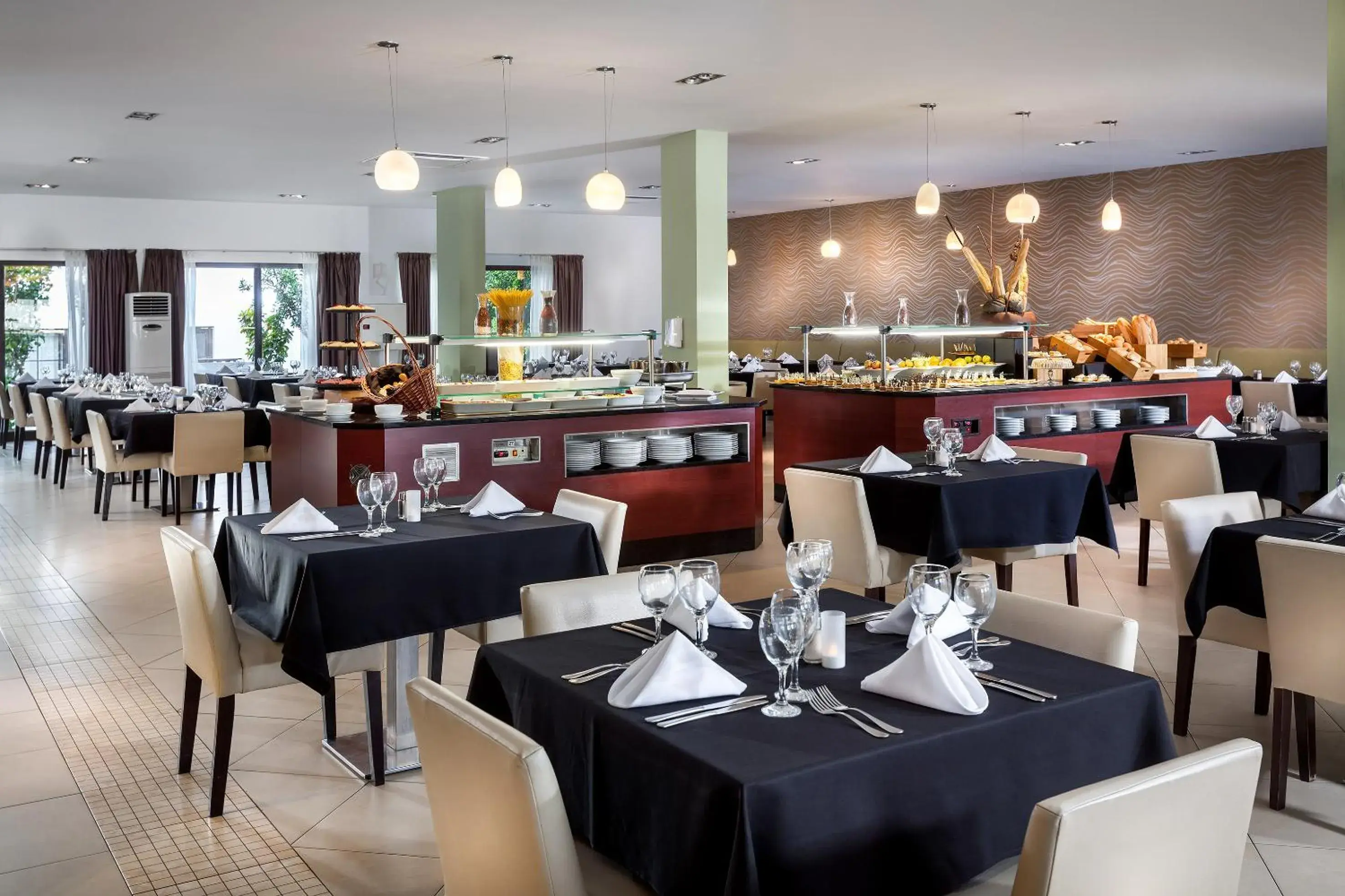 Restaurant/Places to Eat in Melia Tortuga Beach