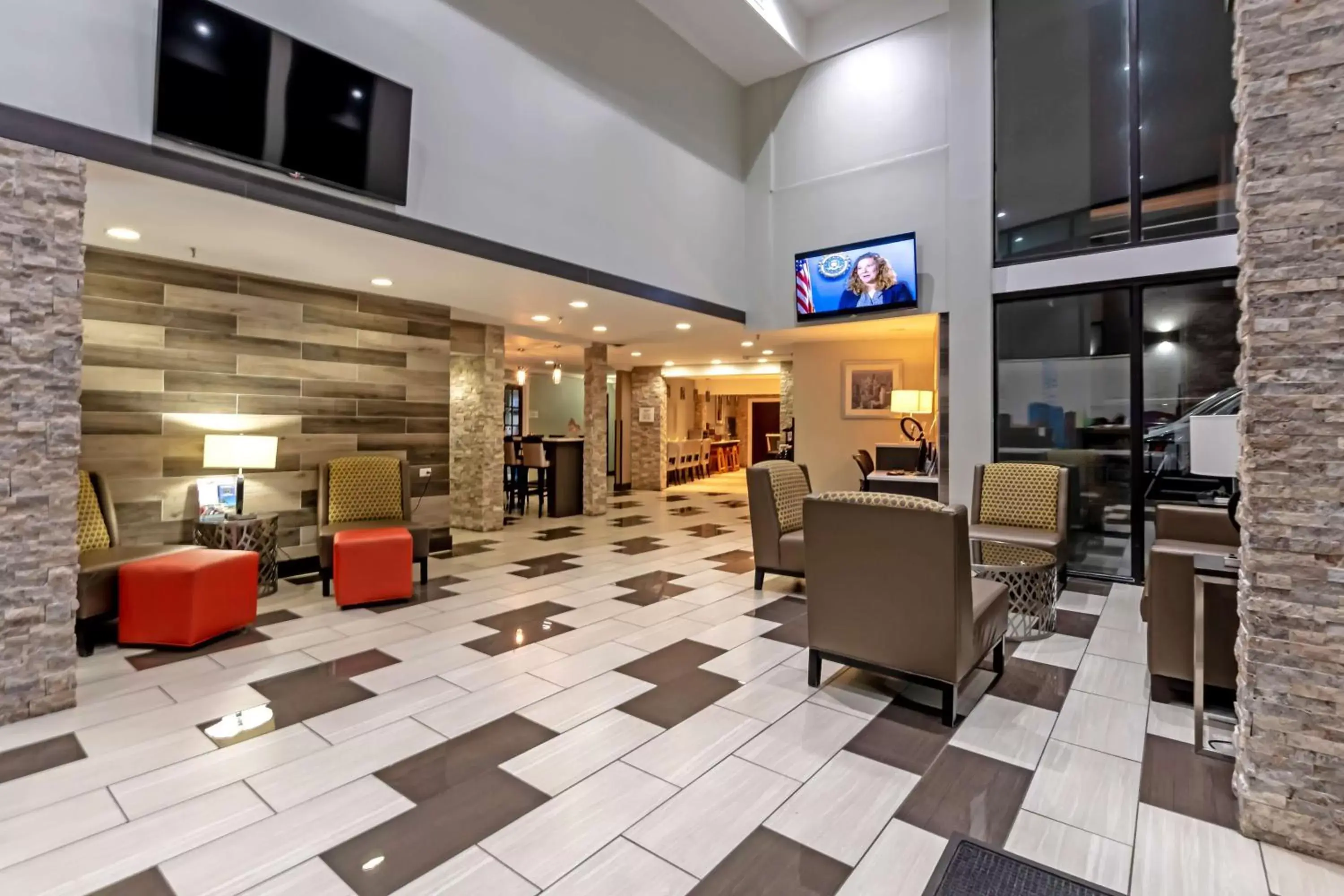 Lobby or reception in Best Western at O'Hare