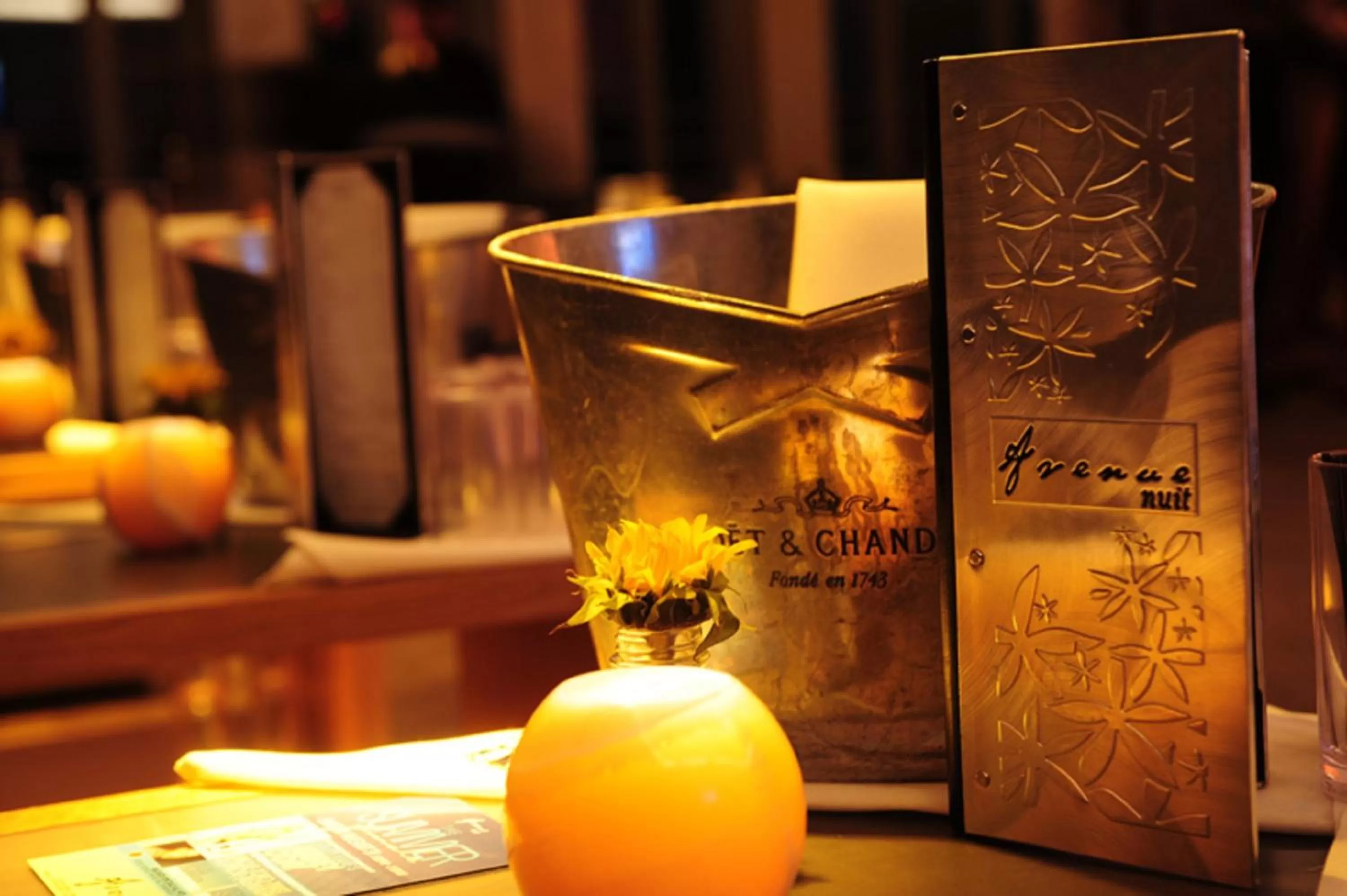 Decorative detail in Bungalow Hotel