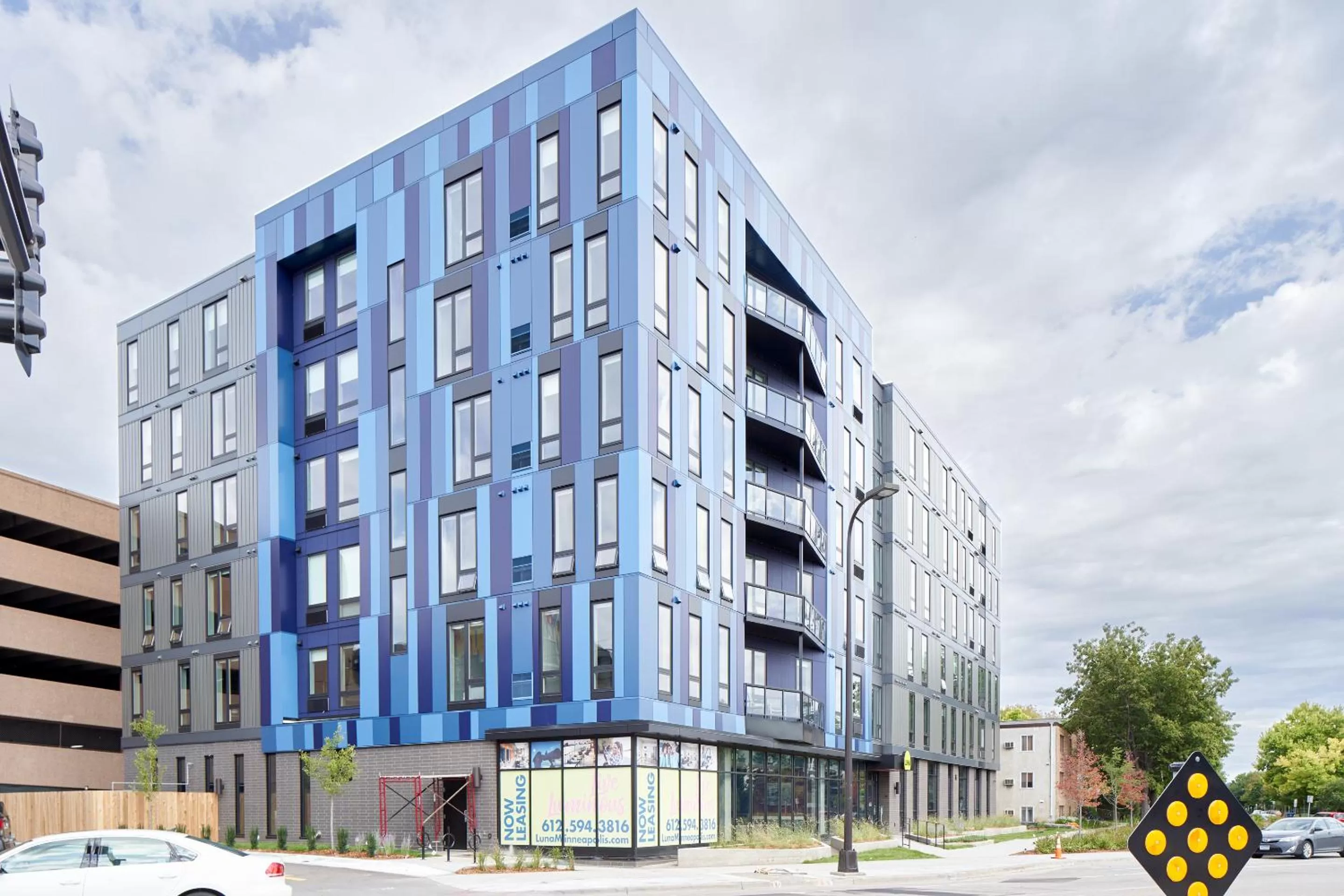 Property Building in Sonder at LUNA