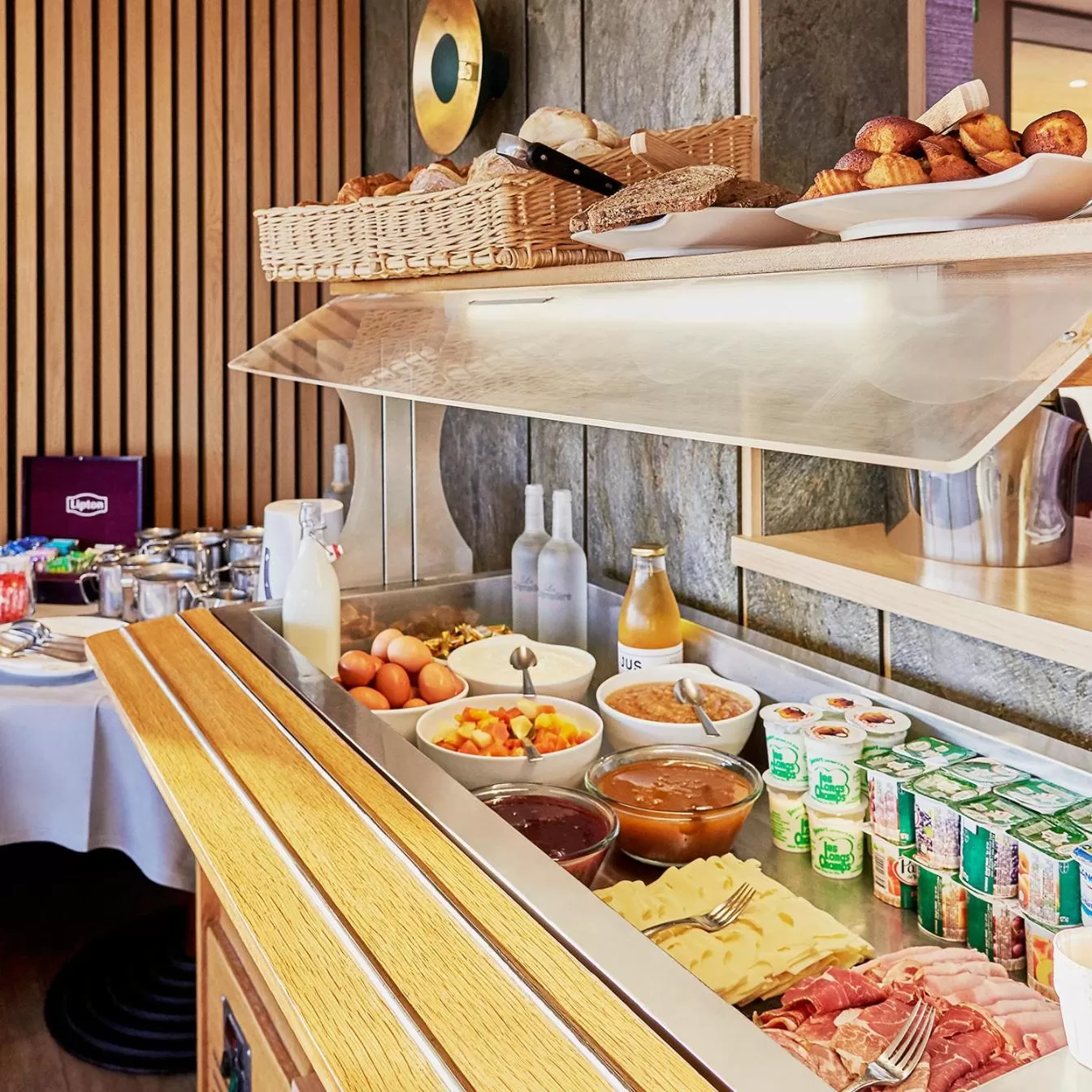 Breakfast in La Cremaillere Hôtel-Restaurant