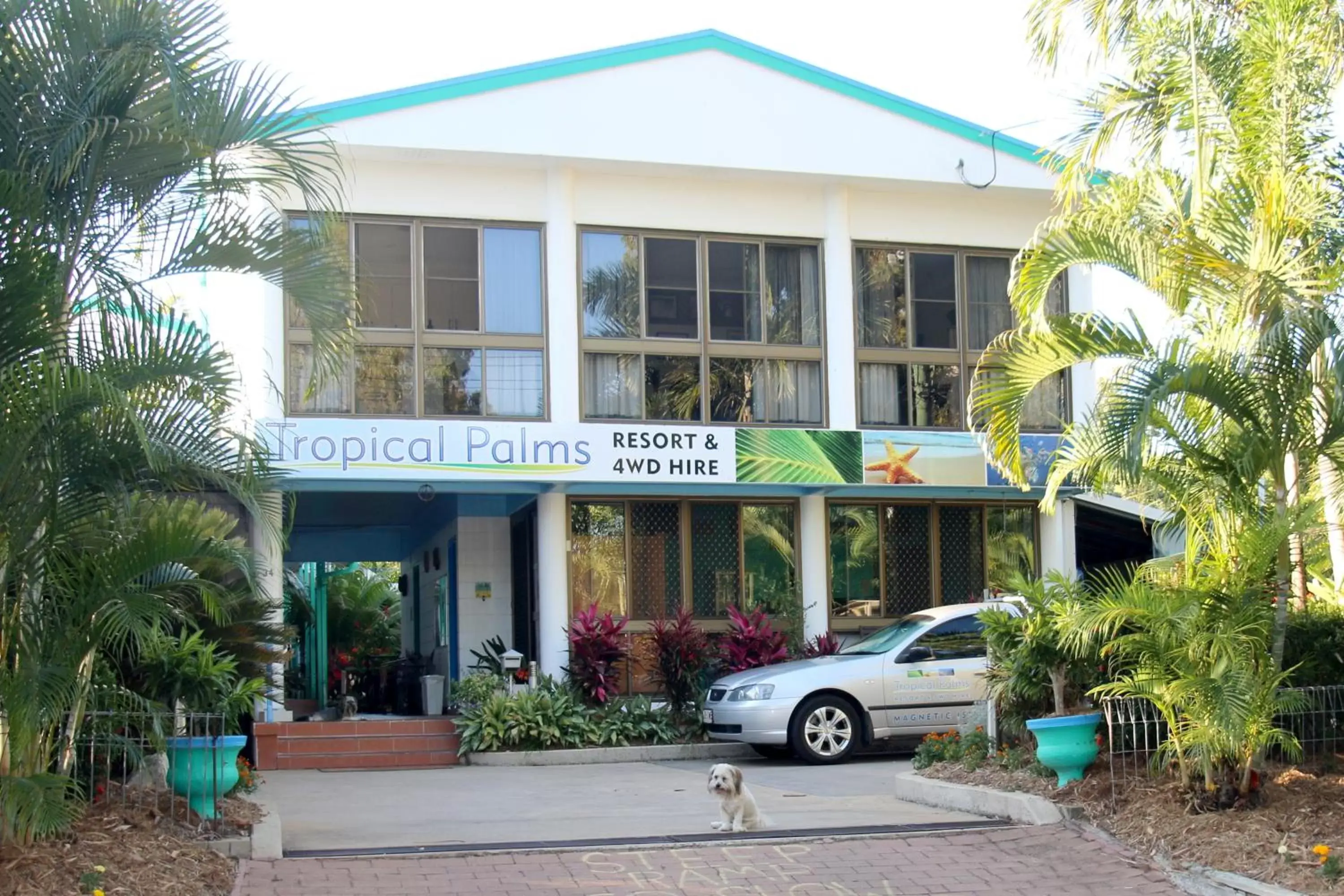 Facade/entrance, Property Building in Tropical Palms Resort & 4WD Hire