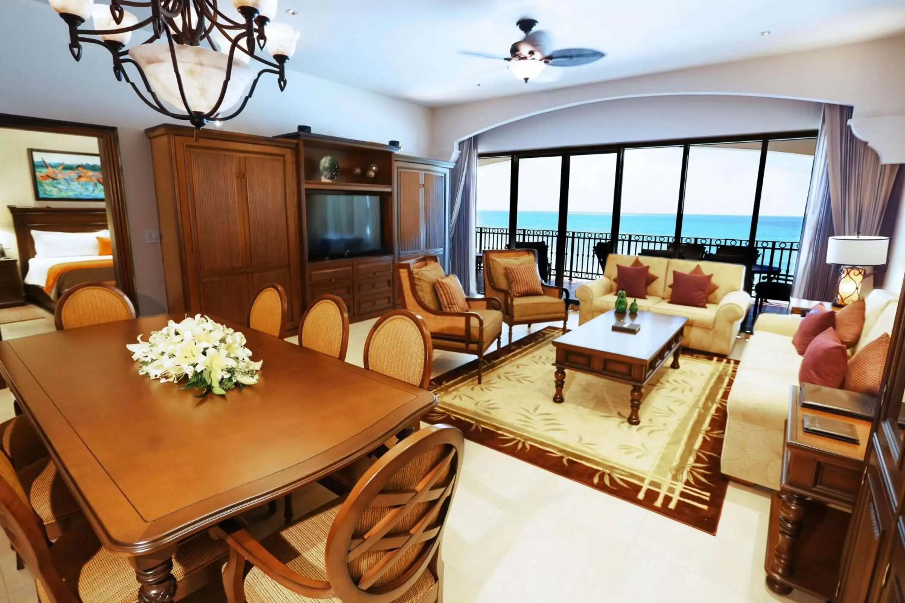 Photo of the whole room, Dining Area in Grand Residences Riviera Cancun, All Inclusive