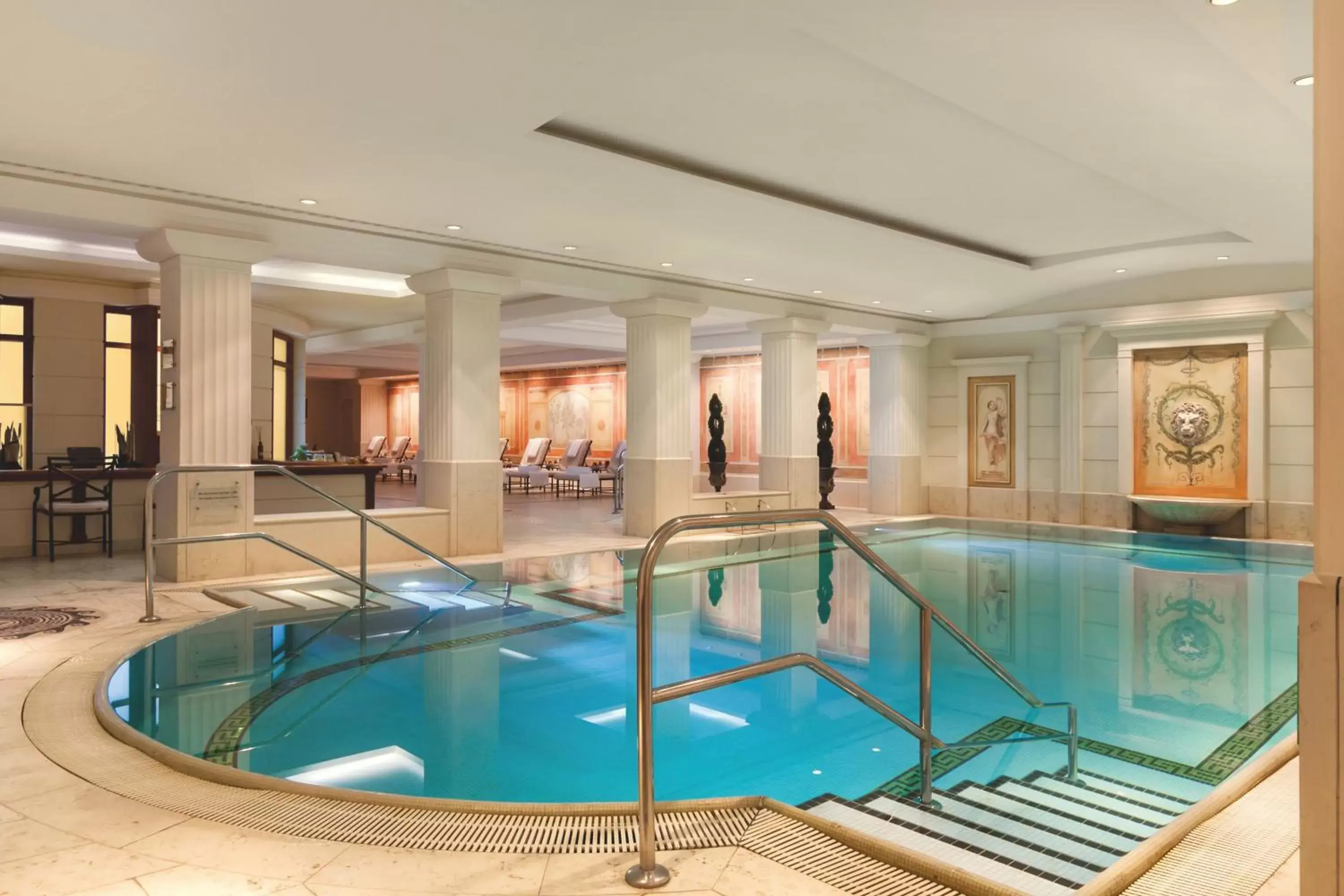 Swimming Pool in Hotel Adlon Kempinski Berlin