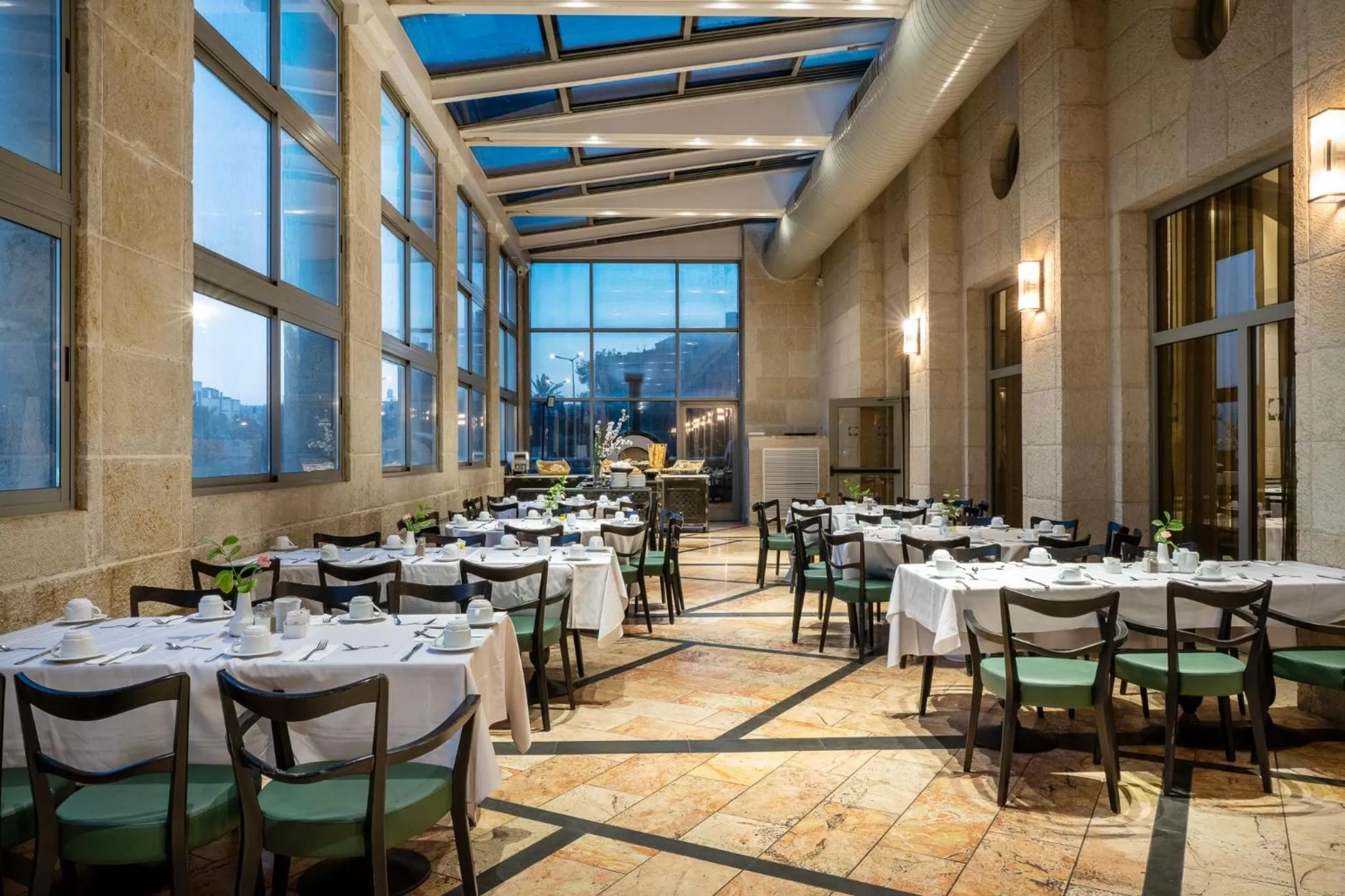 Restaurant/places to eat in Olive Tree Hotel