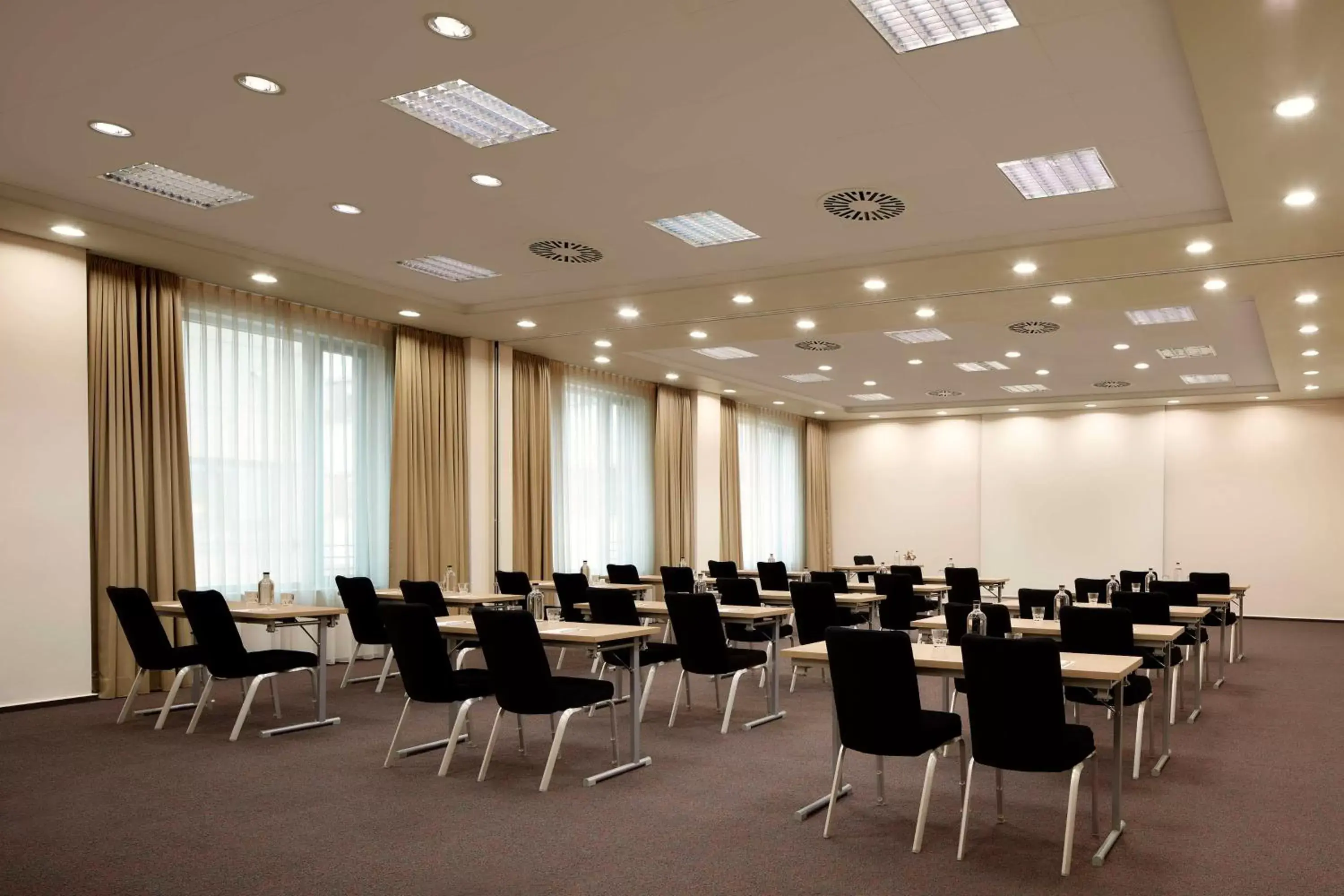 Meeting/conference room in NH Collection Frankfurt City
