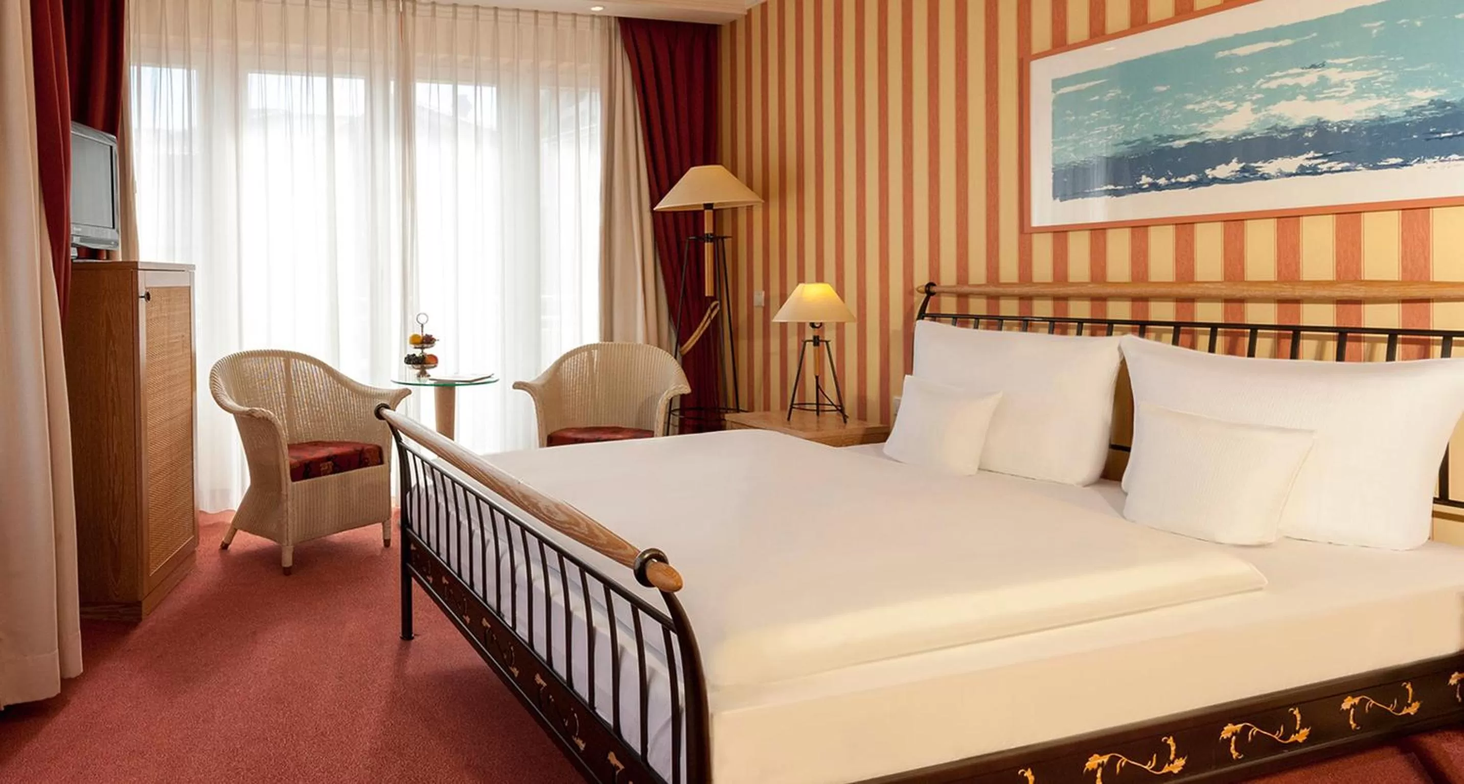 Photo of the whole room, Bed in Dorint Strandhotel Binz/Rügen