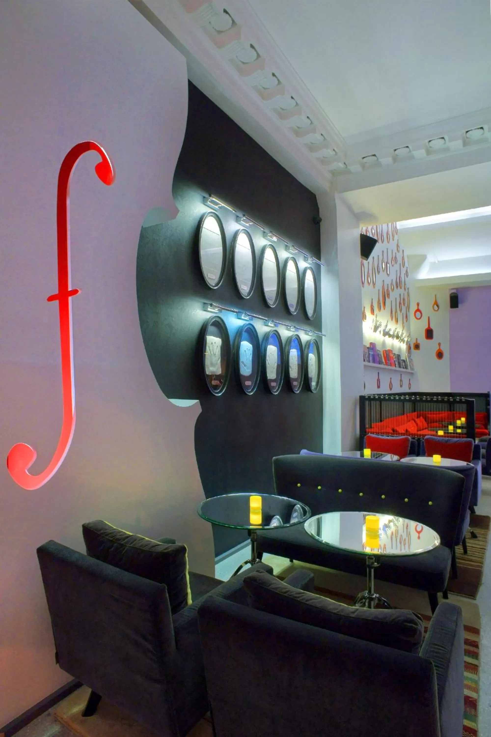 Lounge or bar in Hôtel du Triangle d'Or