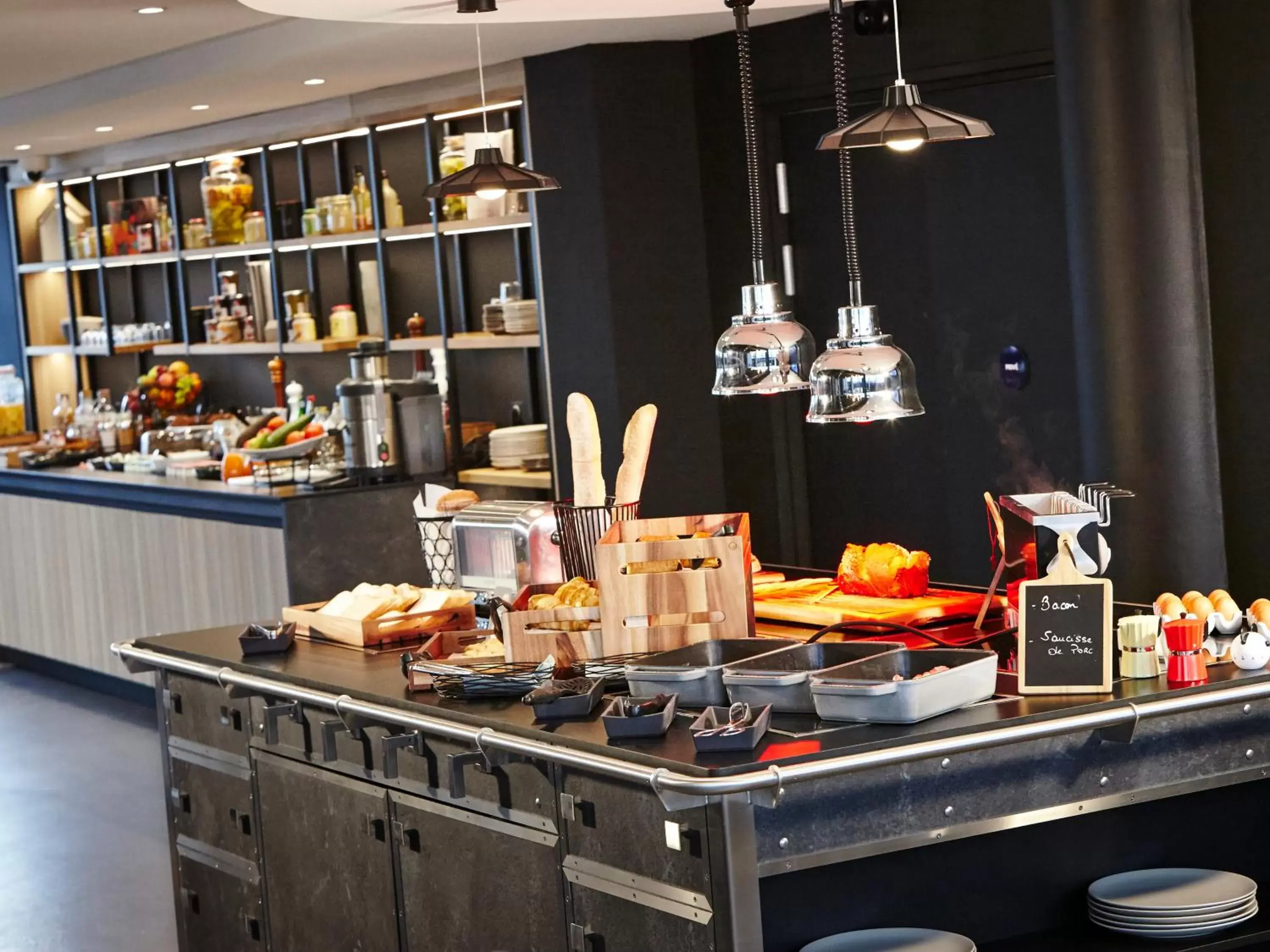 Buffet breakfast in Campanile Le Bourget – Airport