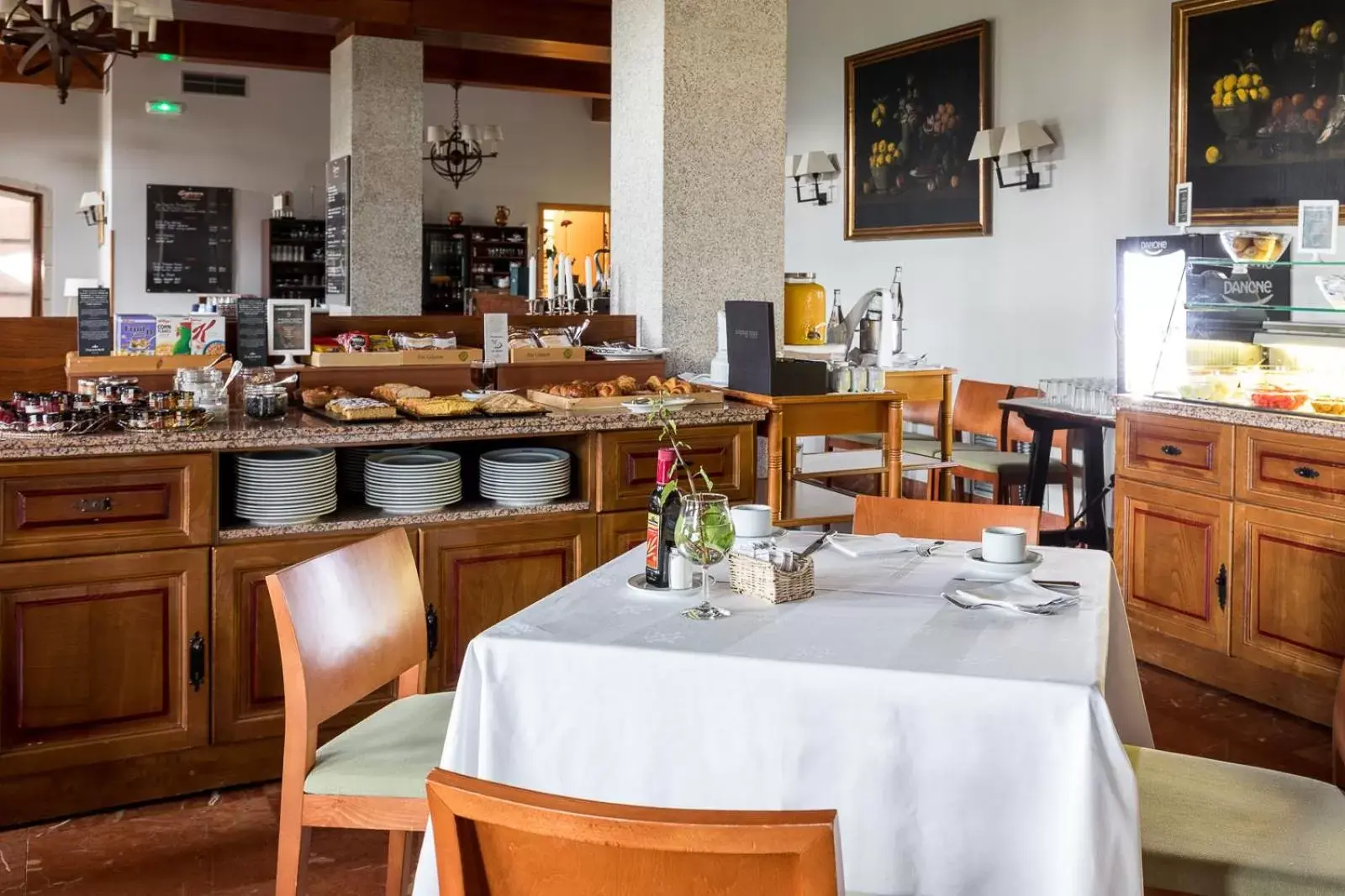 Banquet/Function facilities, Restaurant/Places to Eat in Parador de Tui