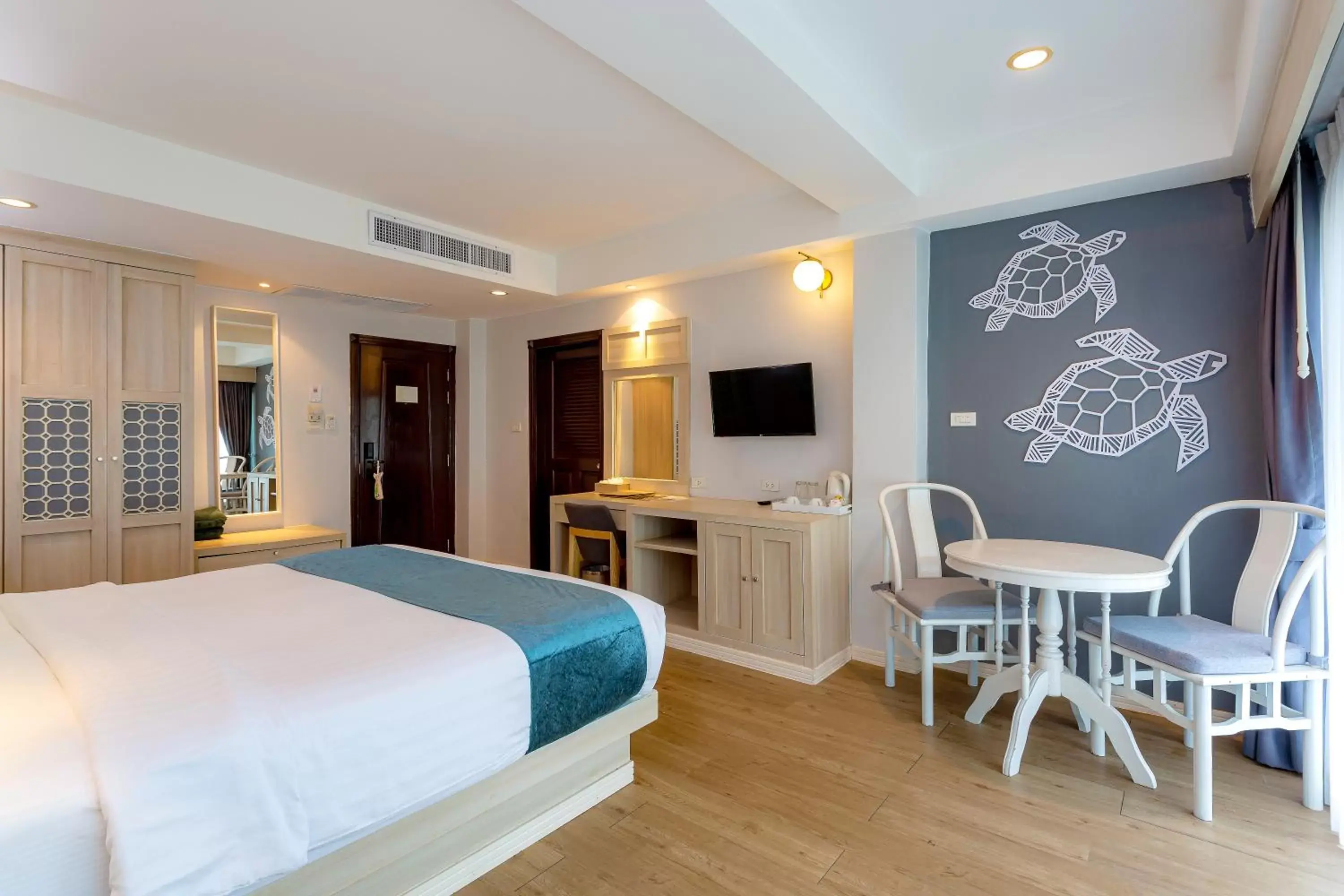 Bed in Khaolak Emerald Surf Beach Resort and Spa - SHA Extra Plus