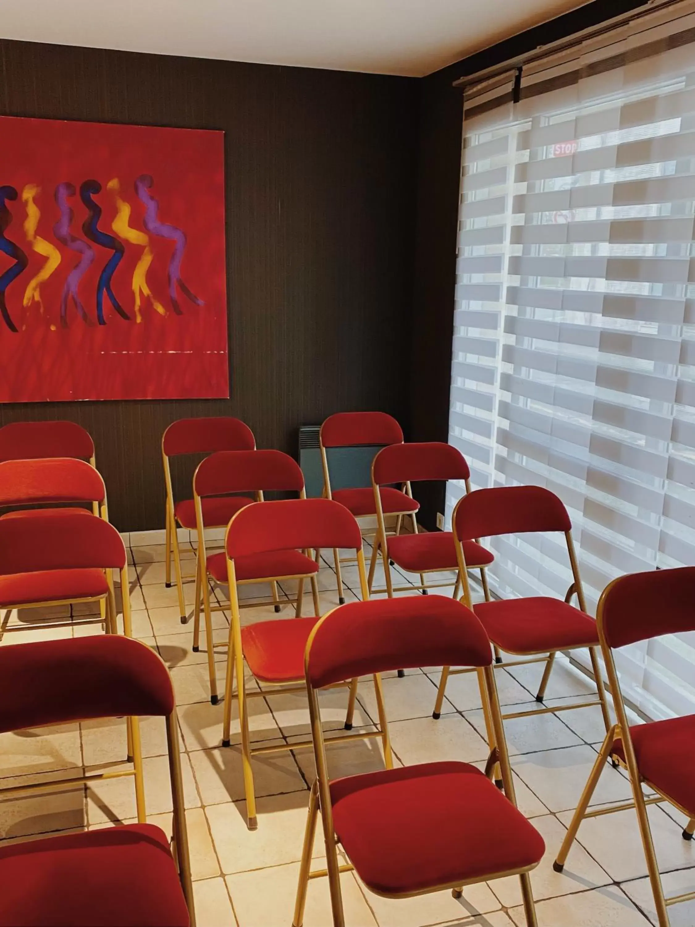 Seating area in Hôtel Les Beaux Arts